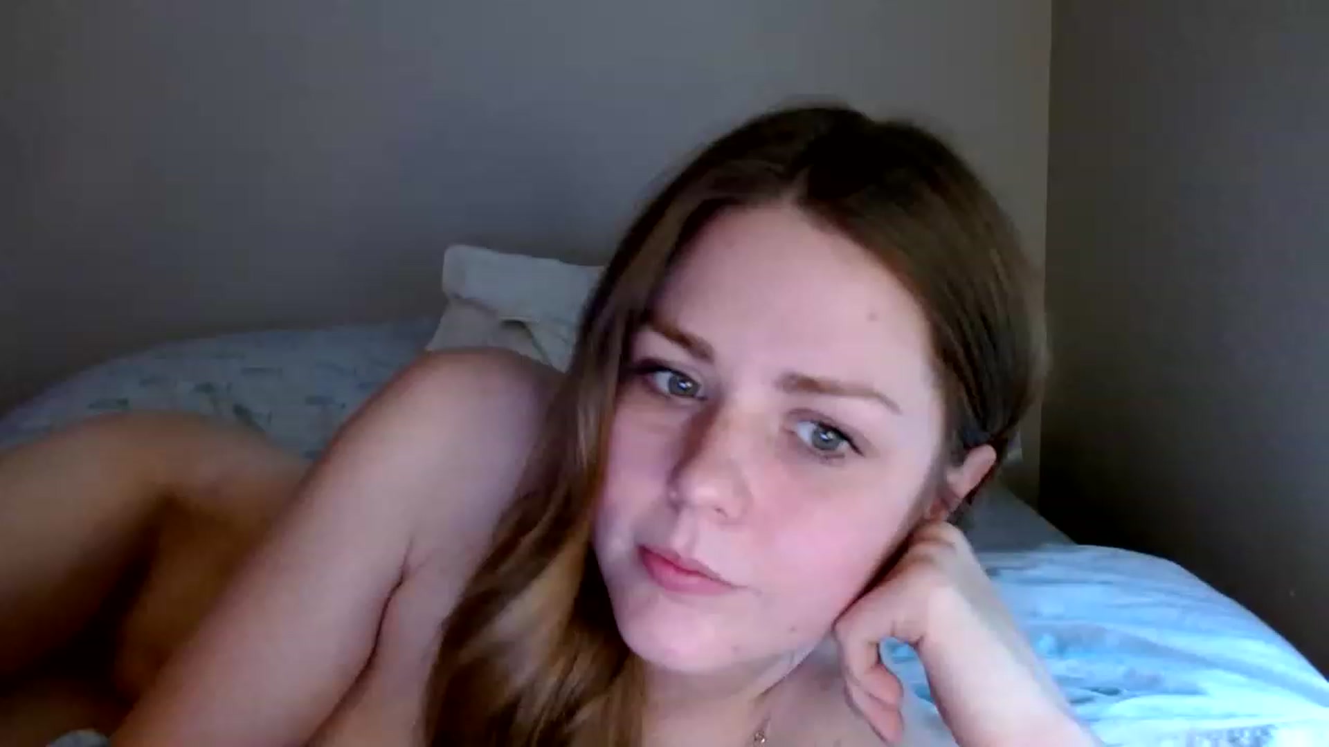 Gallery image thumbnail from Montyfoxx69's myfreecams stream on, 12/13/2022, 24:13 image 4 of 20
