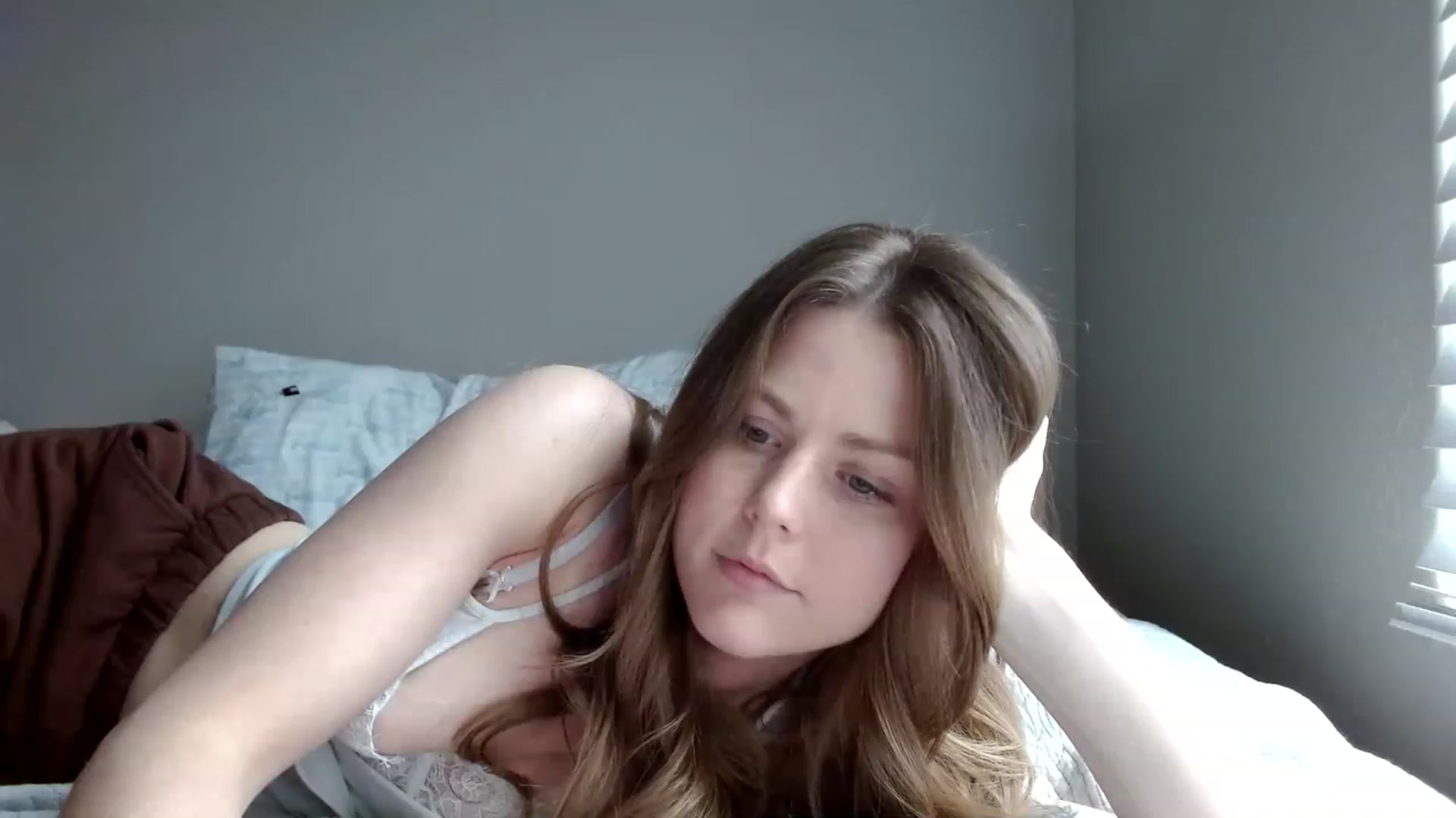 Gallery image thumbnail from Montyfoxx69's myfreecams stream on, 12/30/2022, 20:59 image 12 of 20