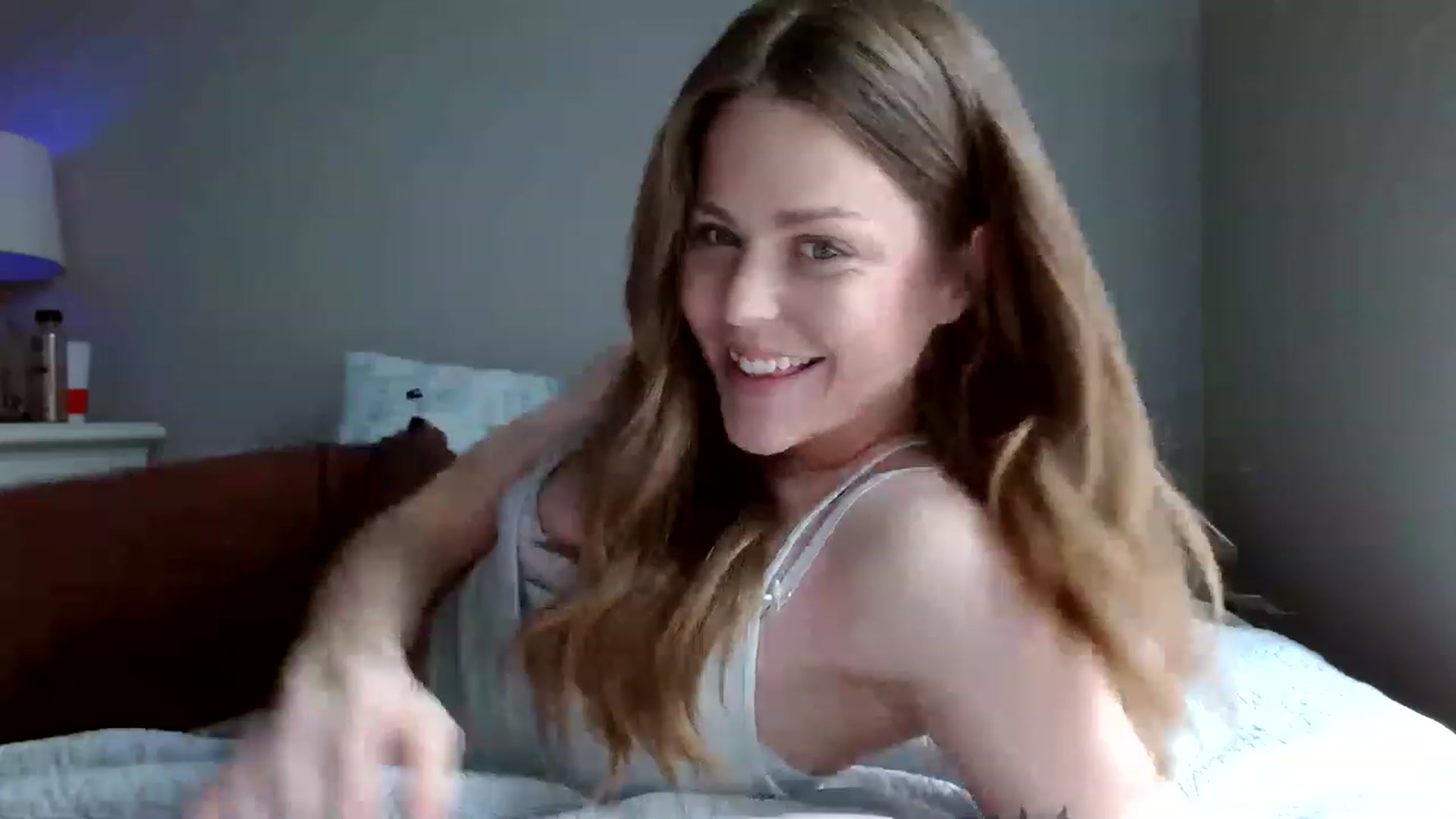 Gallery image thumbnail from Montyfoxx69's myfreecams stream on, 12/30/2022, 20:59 image 10 of 20