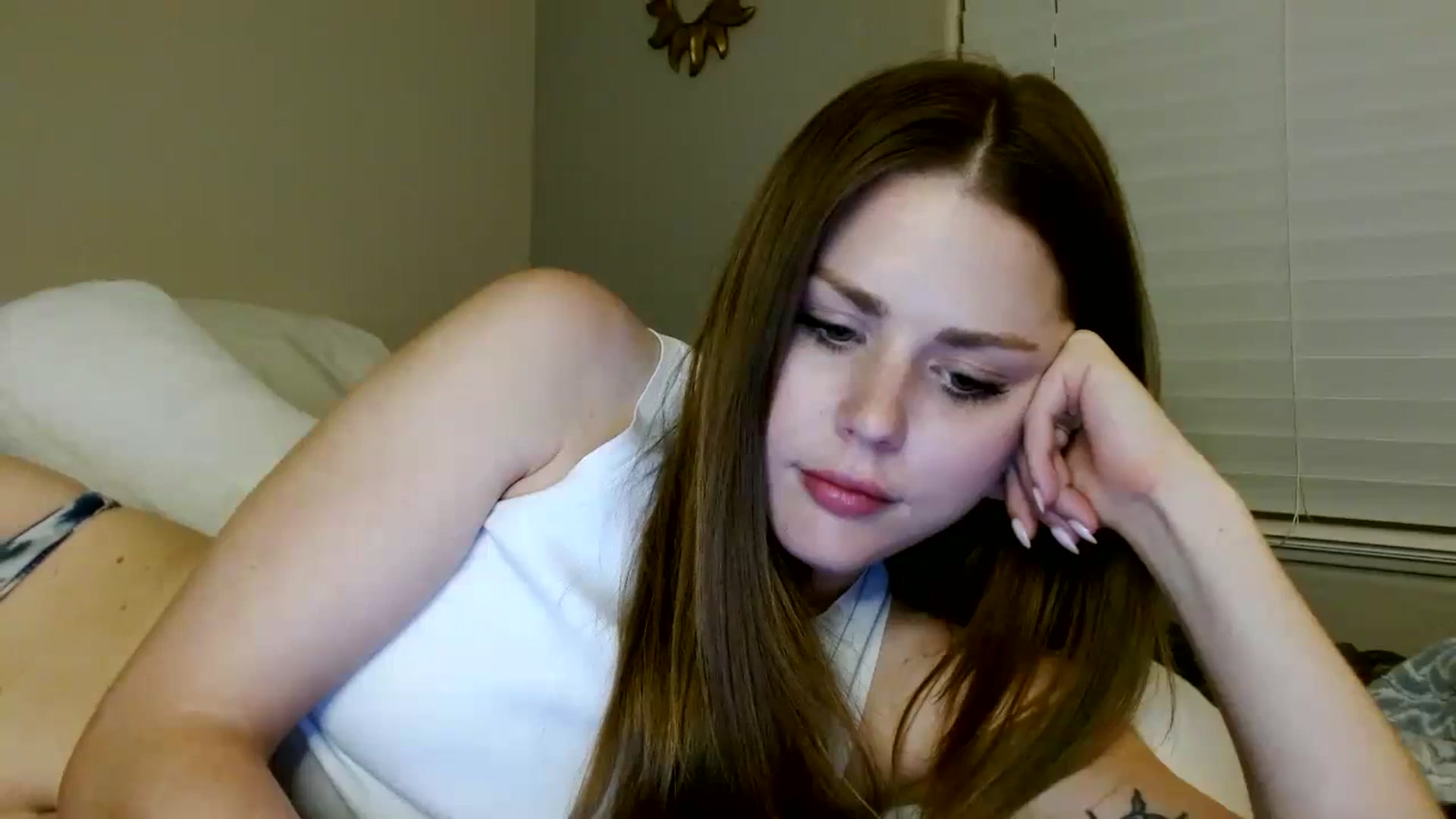 Gallery image thumbnail from Montyfoxx69's myfreecams stream on, 06/11/2023, 03:40 image 19 of 20
