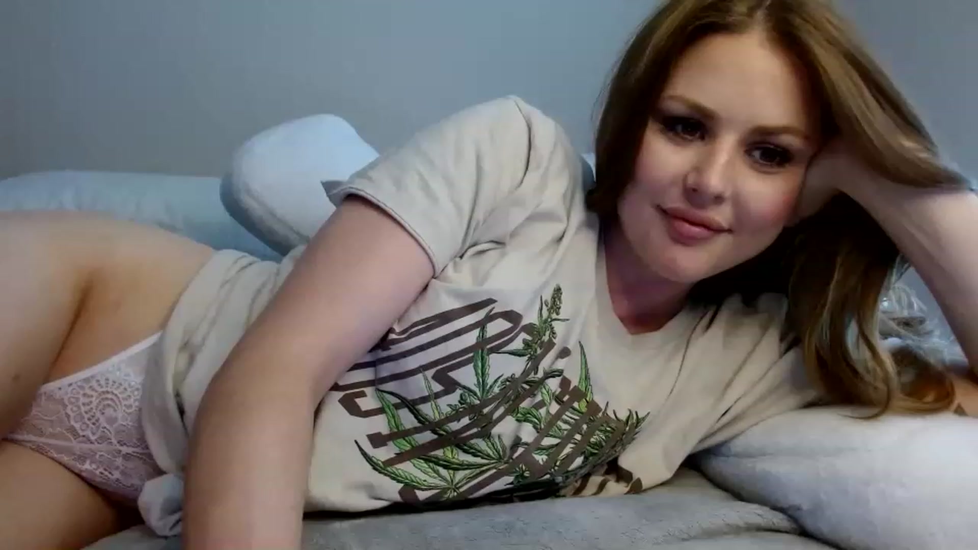 Gallery image thumbnail from Montyfoxx69's myfreecams stream on, 06/18/2023, 18:40 image 12 of 20