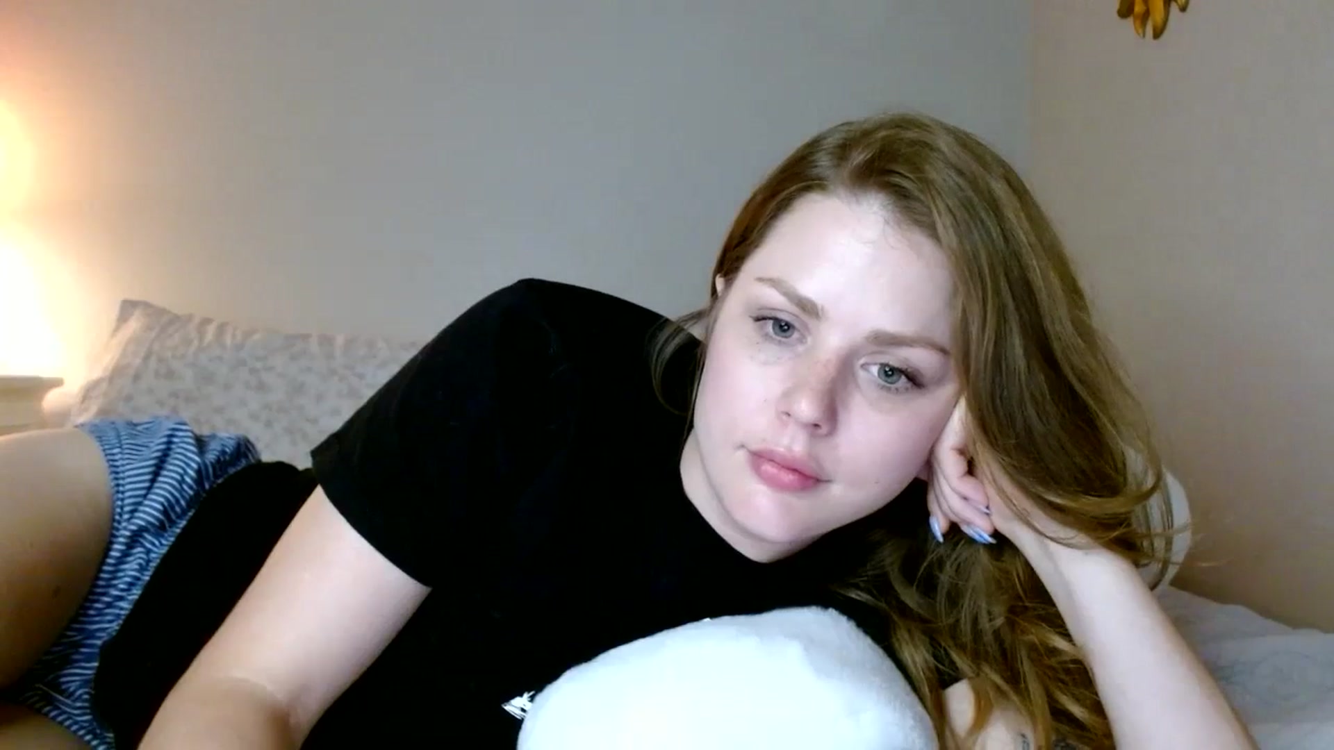 Gallery image thumbnail from Montyfoxx69's myfreecams stream on, 07/16/2023, 10:03 image 14 of 20