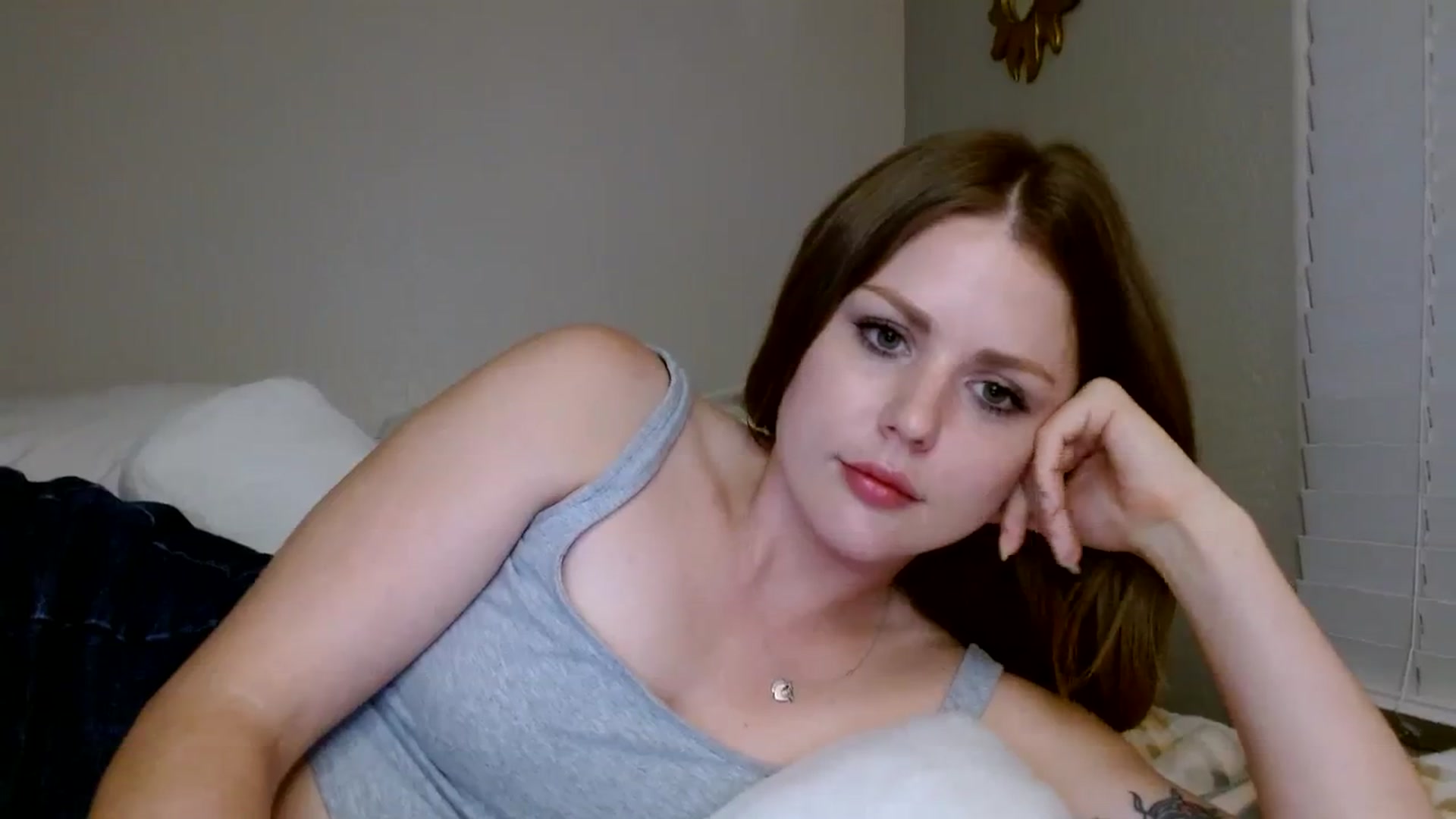 Gallery image thumbnail from Montyfoxx69's myfreecams stream on, 08/05/2023, 08:01 image 15 of 20