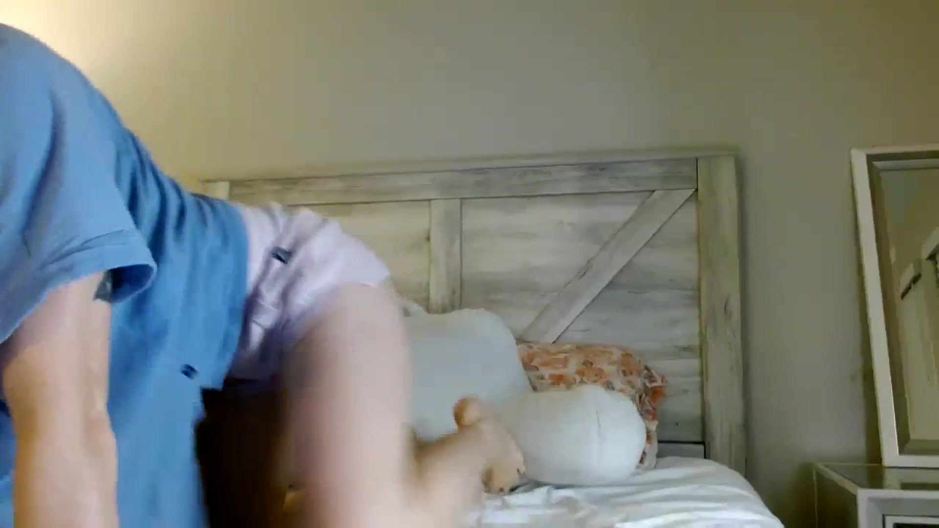 Gallery image thumbnail from Montyfoxx69's myfreecams stream on, 09/20/2023, 06:11 image 2 of 20