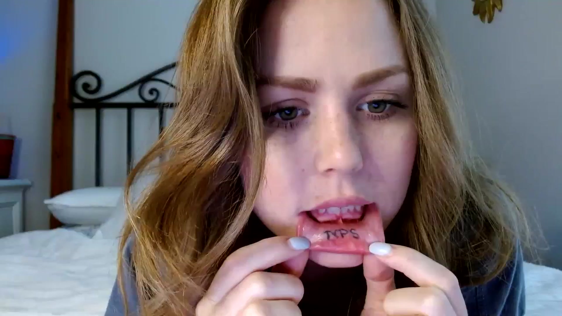 Gallery image thumbnail from Montyfoxx69's myfreecams stream on, 09/20/2023, 22:12 image 9 of 20