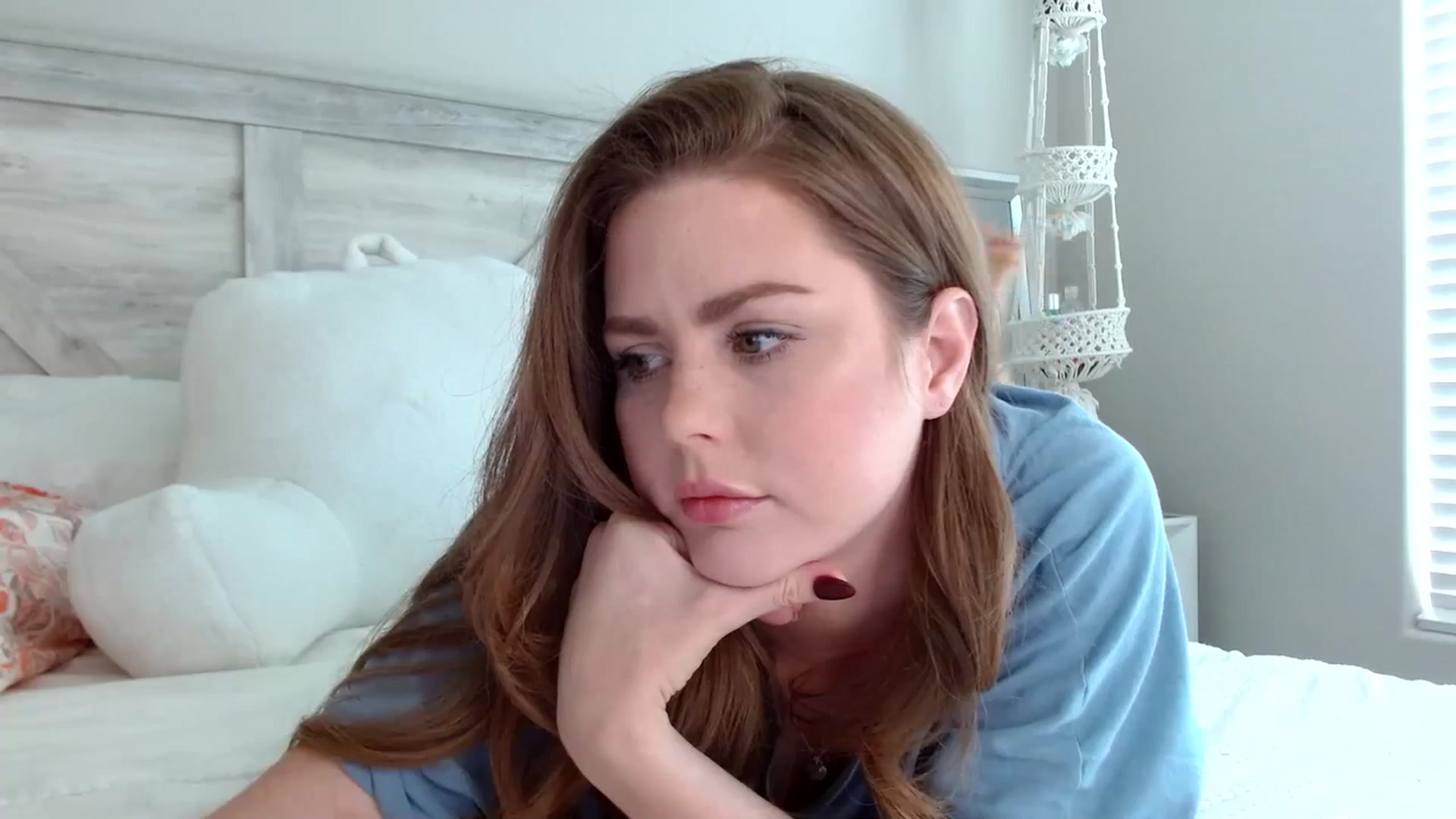 Gallery image thumbnail from Montyfoxx69's myfreecams stream on, 10/04/2023, 24:13 image 6 of 20