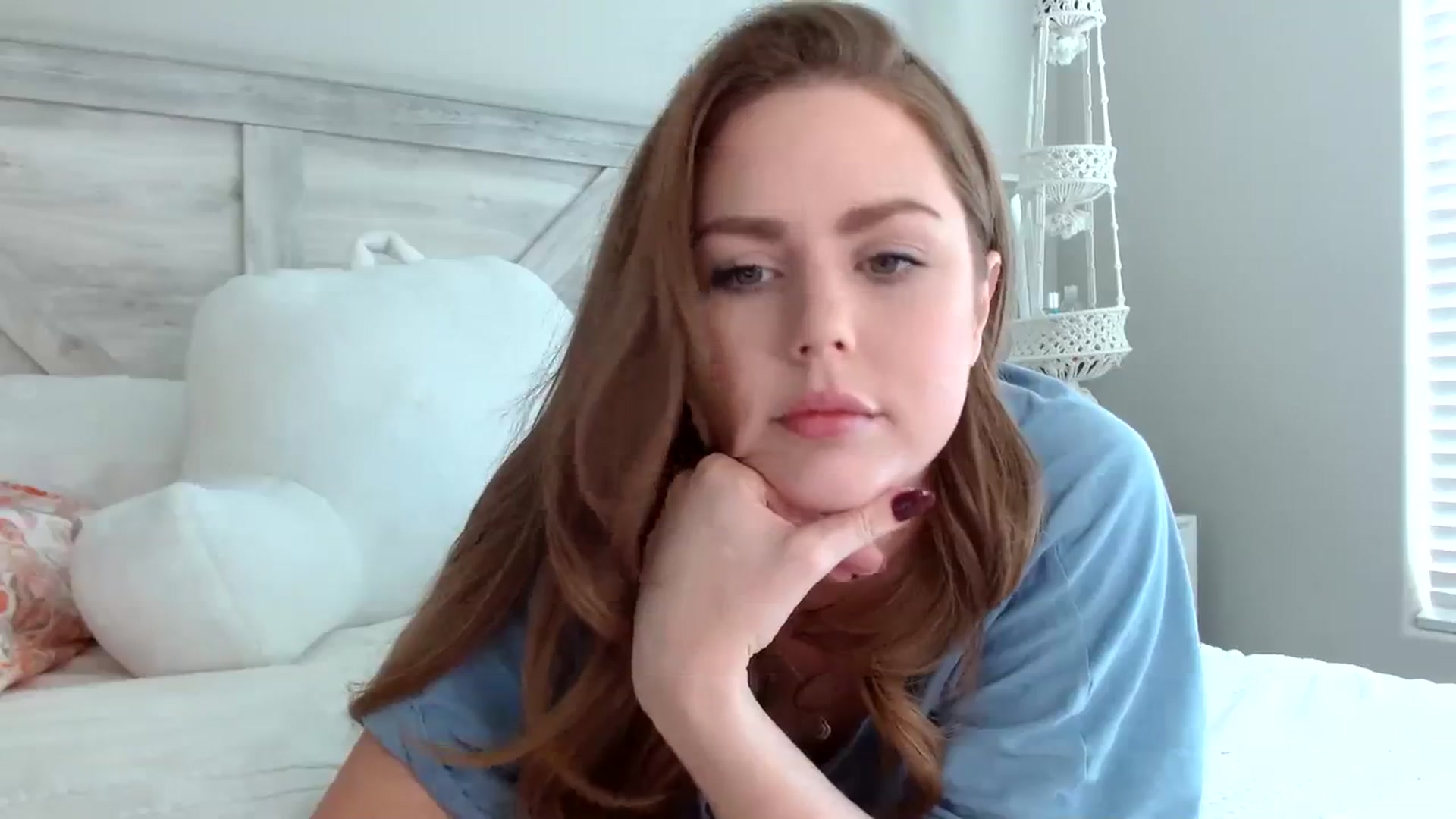 Gallery image thumbnail from Montyfoxx69's myfreecams stream on, 10/04/2023, 24:13 image 4 of 20