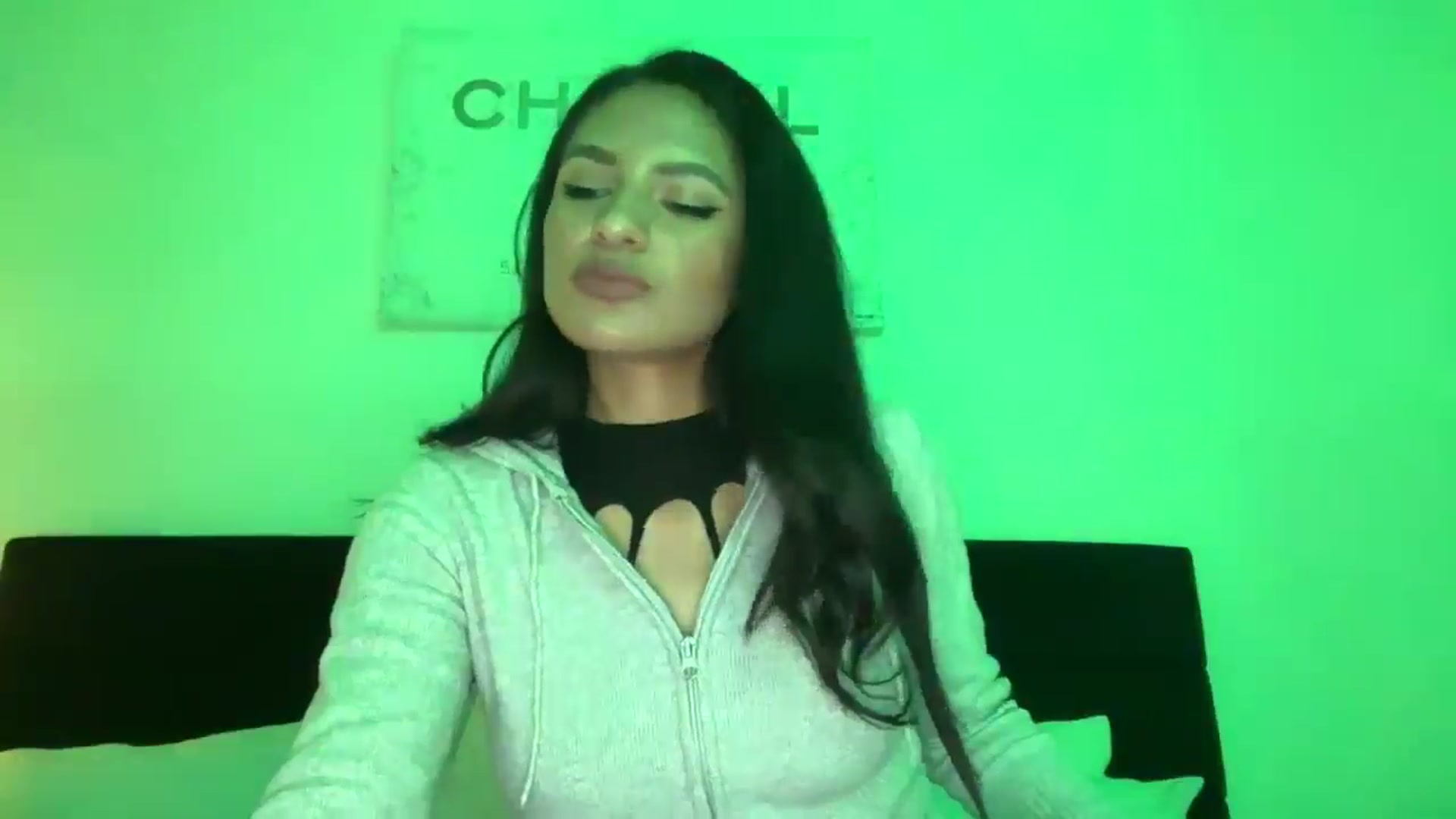 Gallery image thumbnail from Moodybaby's myfreecams stream on, 02/23/2025, 12:11 image 4 of 20