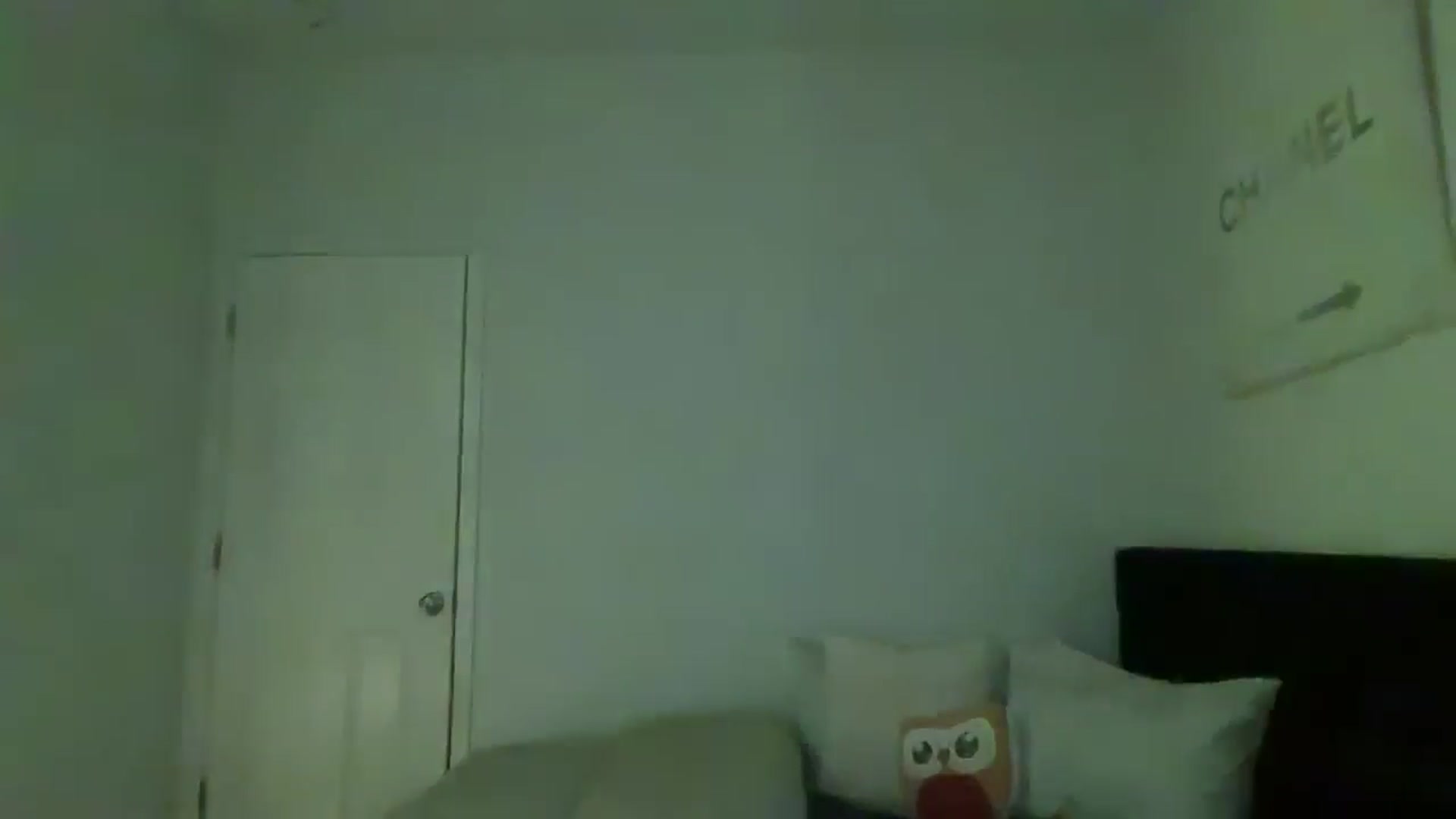 Gallery image thumbnail from Moodybaby's myfreecams stream on, 03/29/2025, 08:01 image 15 of 20