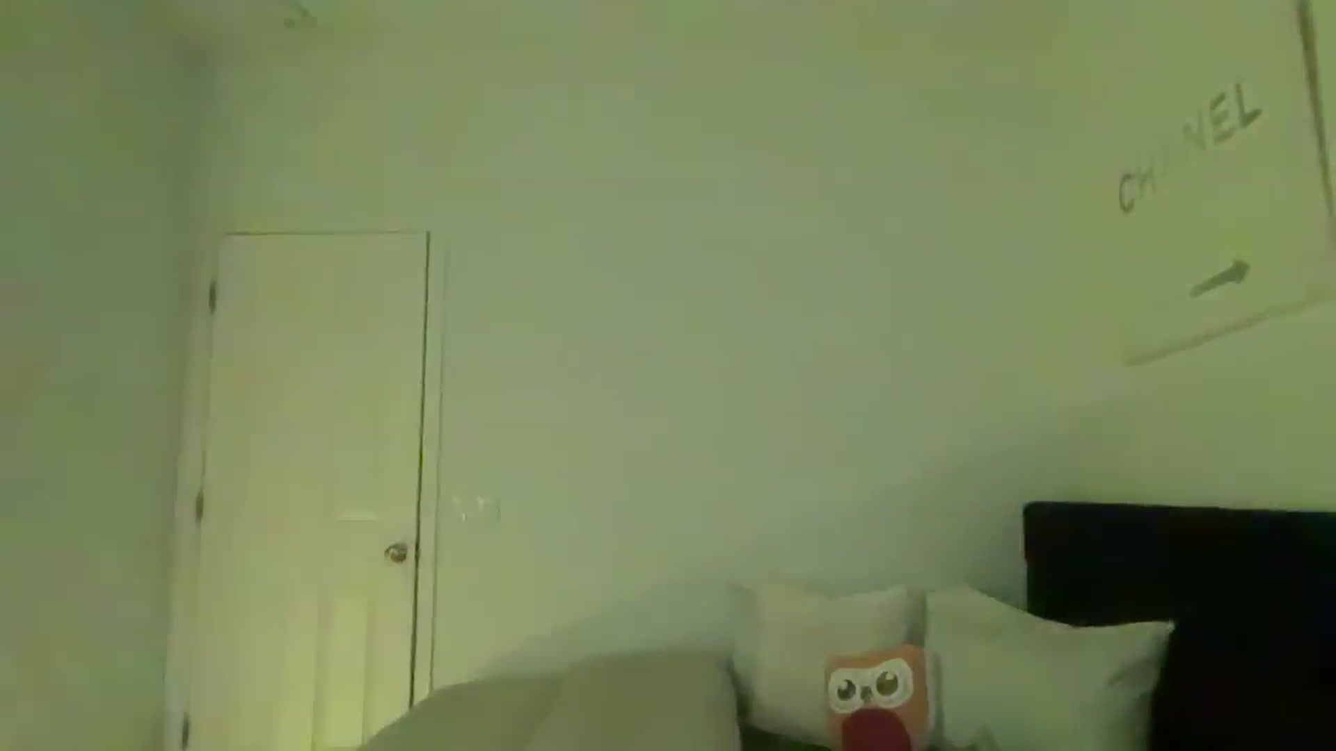 Gallery image thumbnail from Moodybaby's myfreecams stream on, 03/29/2025, 08:01 image 14 of 20