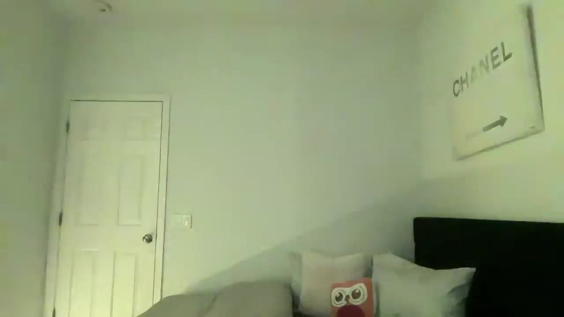 Gallery image thumbnail from Moodybaby's myfreecams stream on, 03/29/2025, 09:08 image 20 of 20