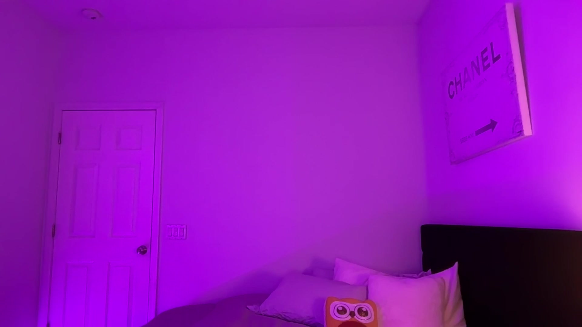 Gallery image thumbnail from Moodybaby's myfreecams stream on, 04/12/2025, 10:14 image 19 of 20