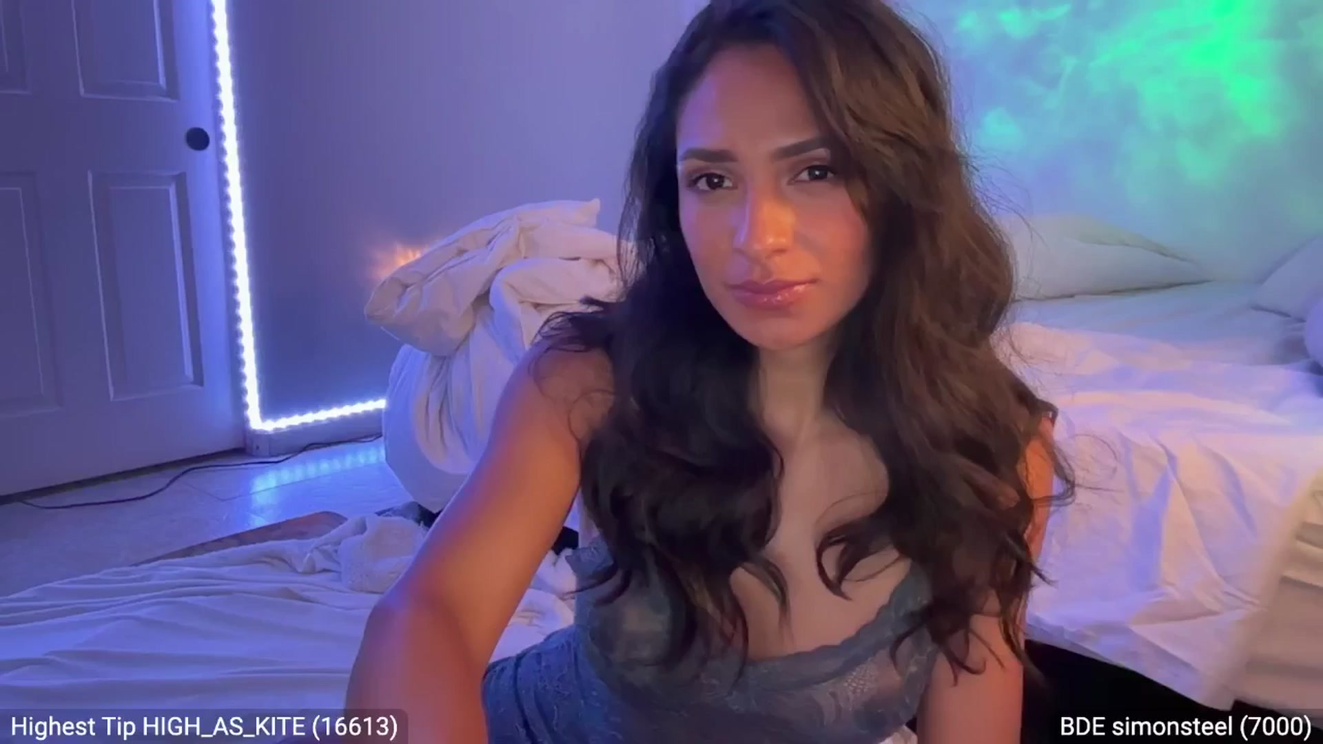 Gallery image thumbnail from Moodybaby's myfreecams stream on, 06/24/2025, 08:04 image 14 of 20
