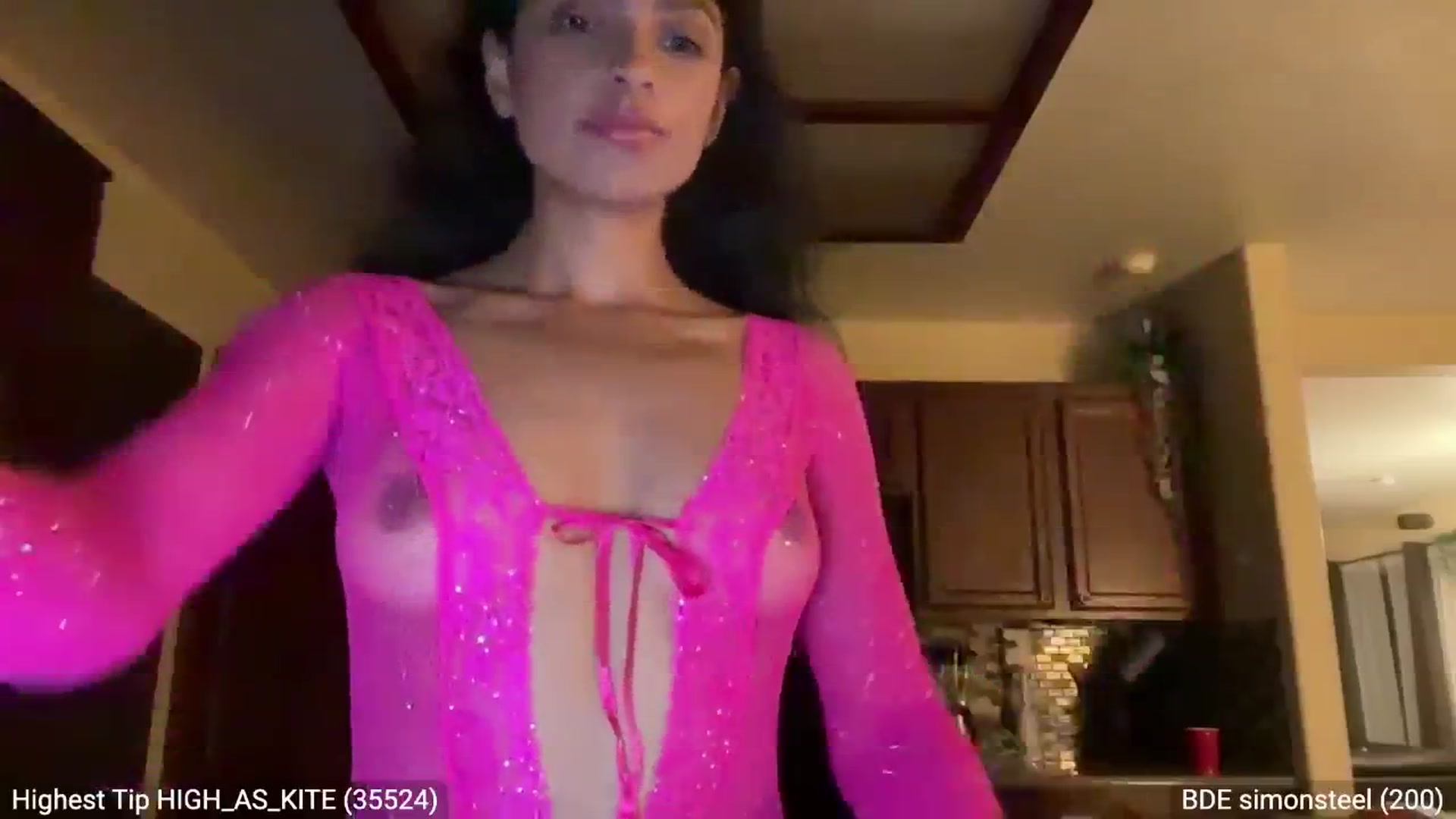 Gallery image thumbnail from Moodybaby's myfreecams stream on, 08/27/2025, 06:03 image 12 of 20