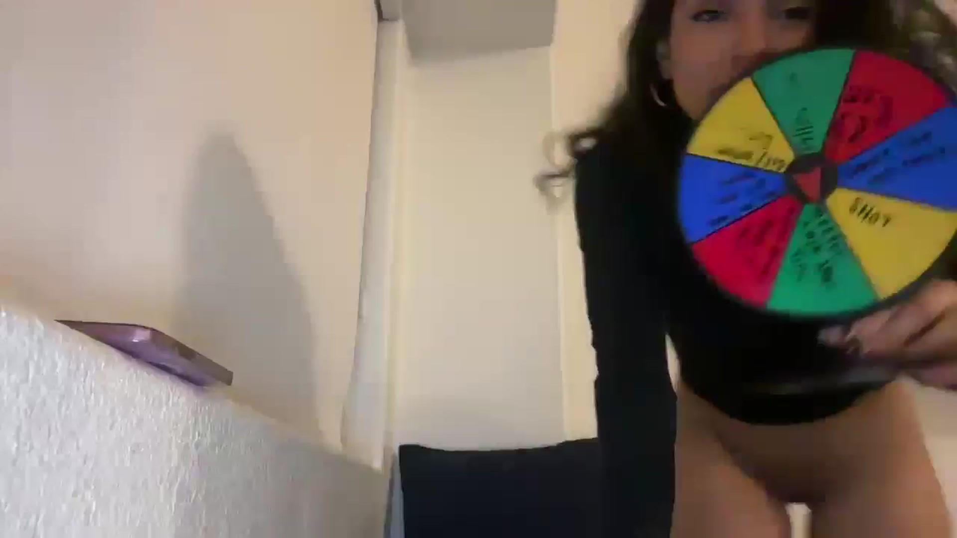 Gallery image thumbnail from Moodybaby's myfreecams stream on, 11/20/2025, 11:35 image 1 of 20