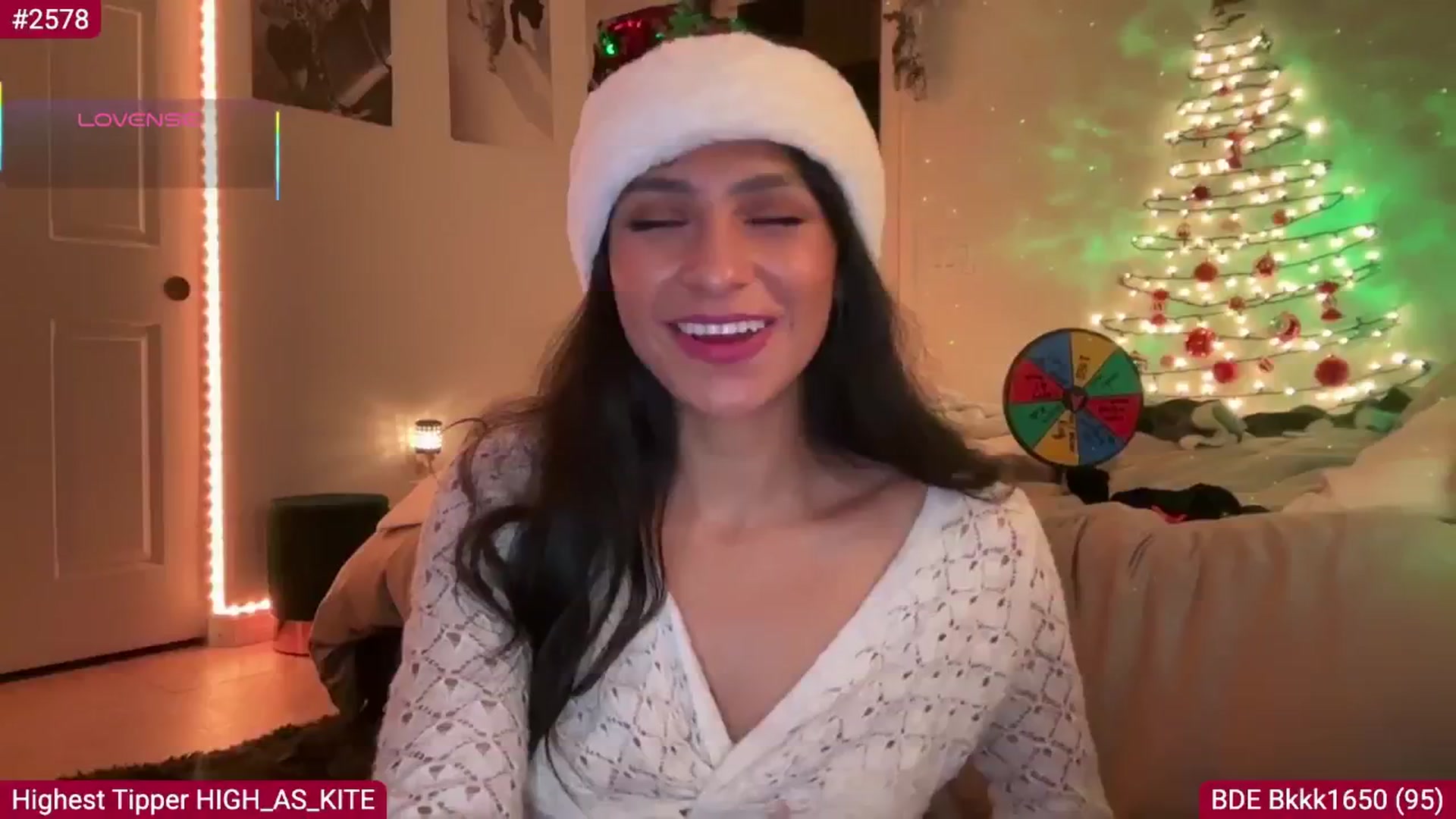Gallery image thumbnail from Moodybaby's myfreecams stream on, 12/16/2025, 06:27 image 9 of 20