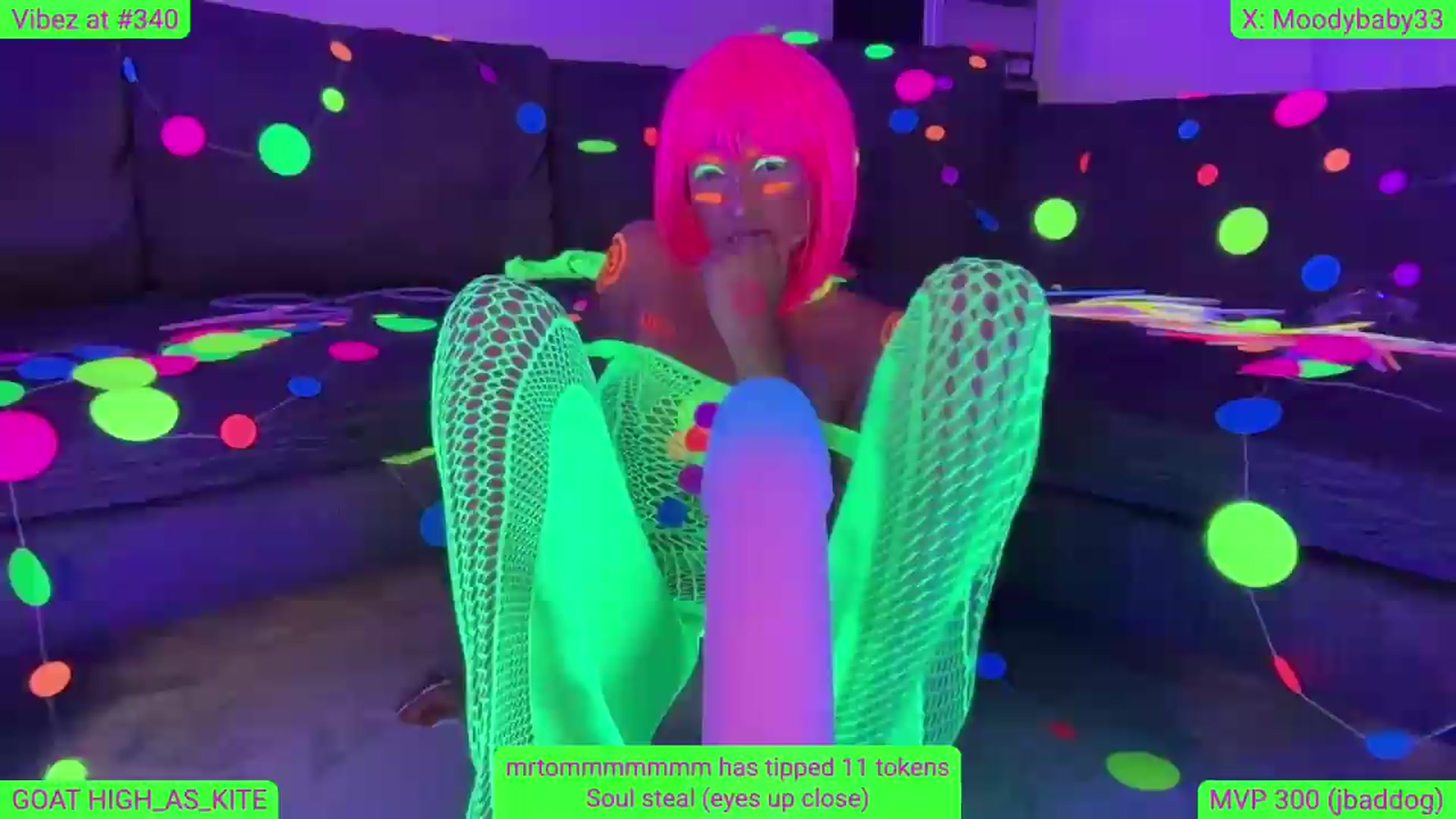 Gallery image thumbnail from Moodybaby's myfreecams stream on, 06/13/2026, 09:34 image 12 of 20