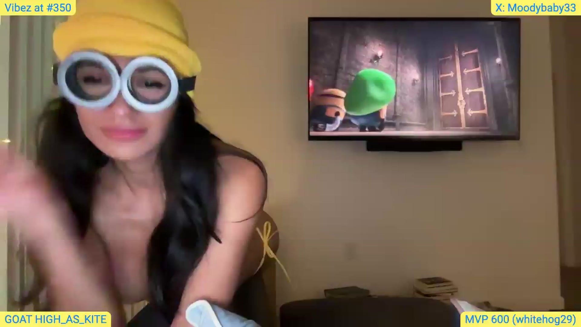 Gallery image thumbnail from Moodybaby's myfreecams stream on, 07/11/2026, 09:05 image 15 of 20