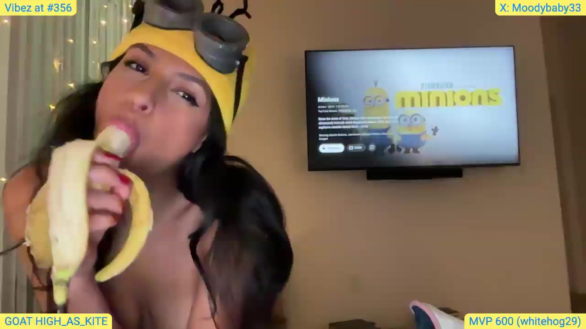Gallery image thumbnail from Moodybaby's myfreecams stream on, 07/11/2026, 09:05 image 6 of 20