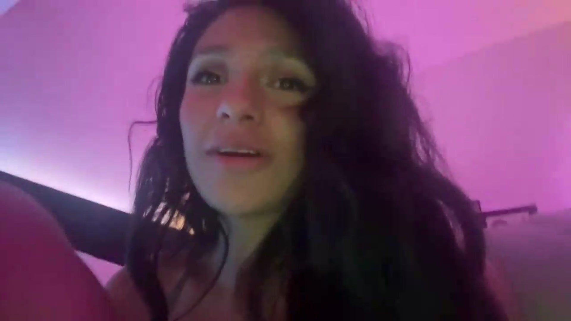 Gallery image thumbnail from Moodybaby's myfreecams stream on, 08/10/2026, 12:19 image 7 of 20