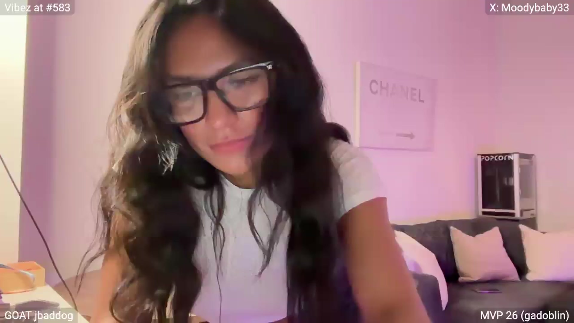 Gallery image thumbnail from Moodybaby's myfreecams stream on, 09/25/2026, 03:52 image 13 of 20