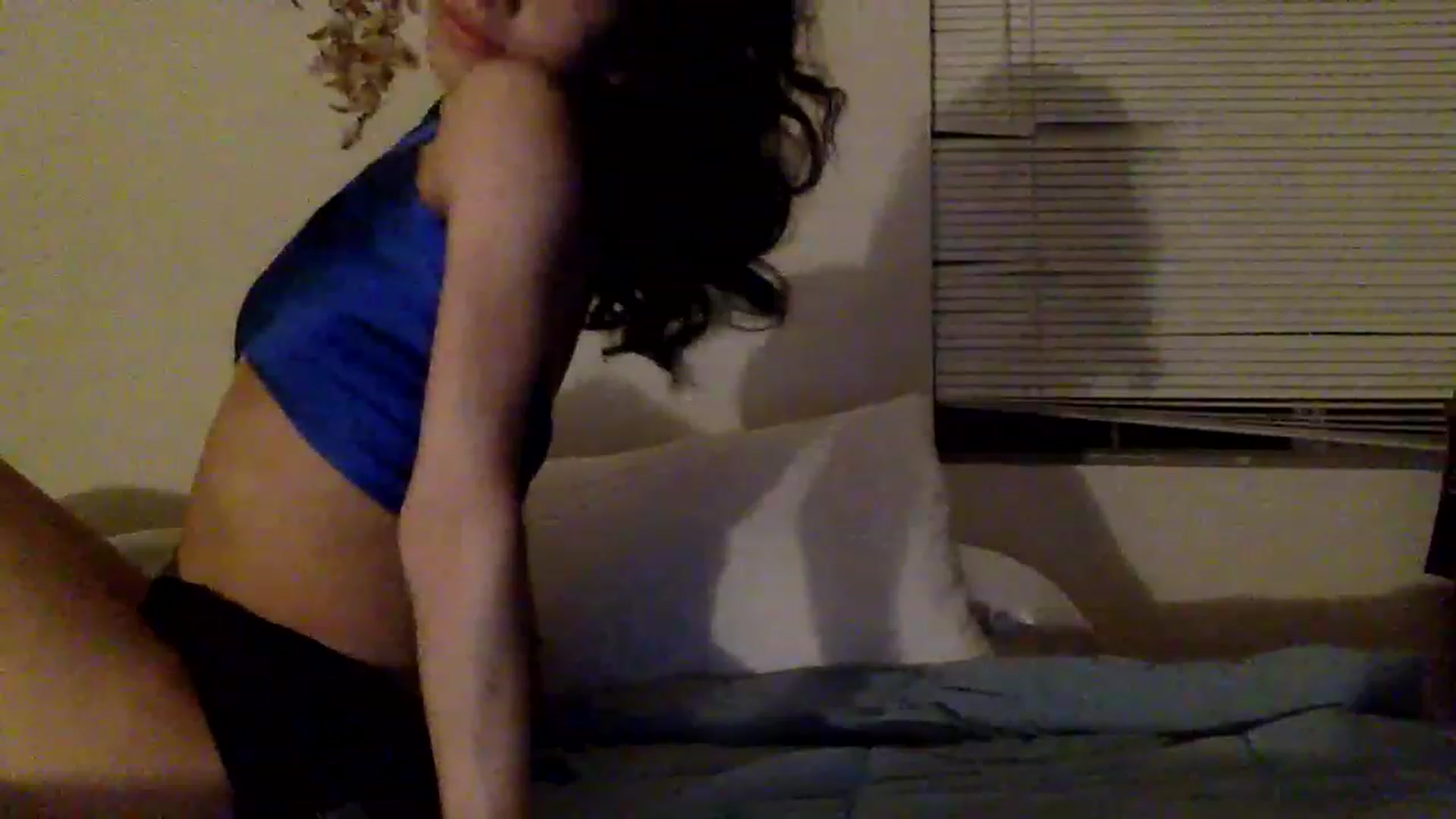 Gallery image thumbnail from Moodybaby2's myfreecams stream on, 01/27/2023, 09:51 image 4 of 20