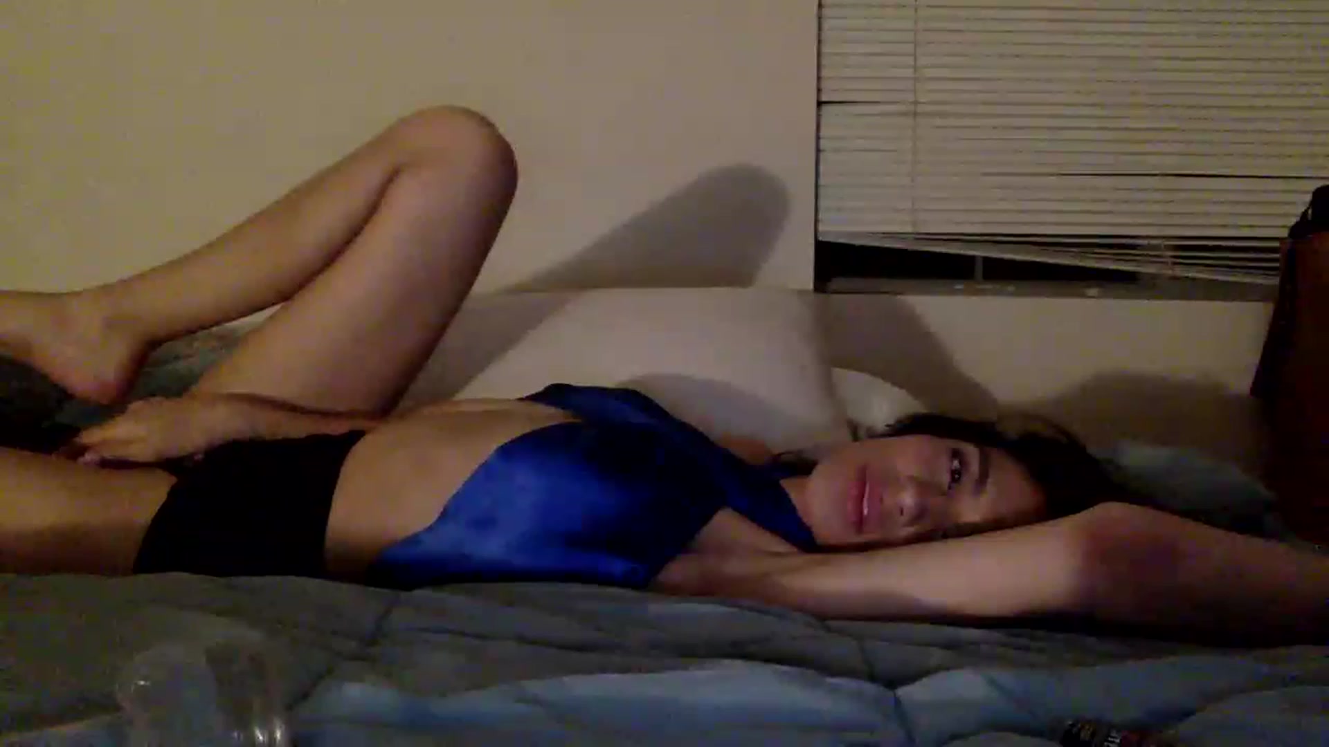 Gallery image thumbnail from Moodybaby2's myfreecams stream on, 01/27/2023, 09:51 image 8 of 20