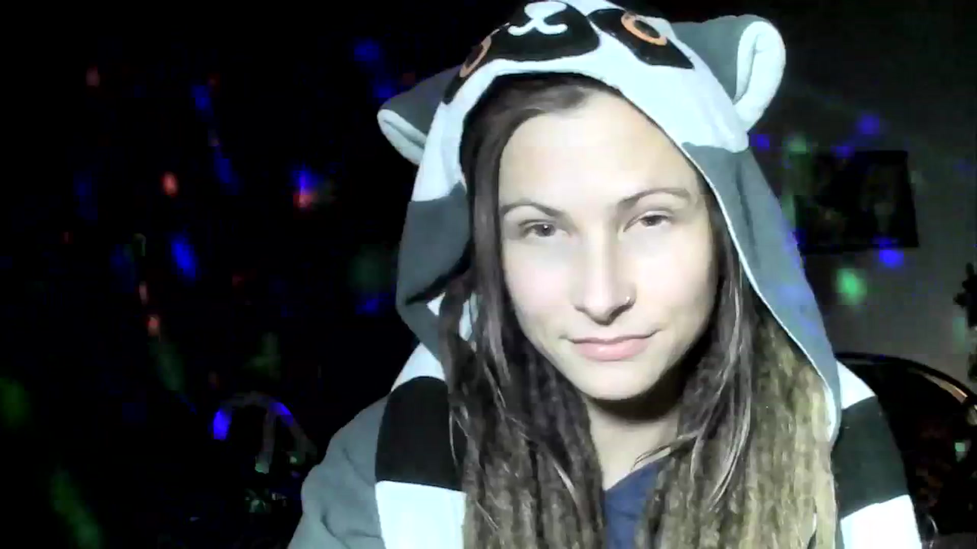 Gallery image thumbnail from MoonAmore's myfreecams stream on, 03/25/2024, 01:40 image 20 of 20