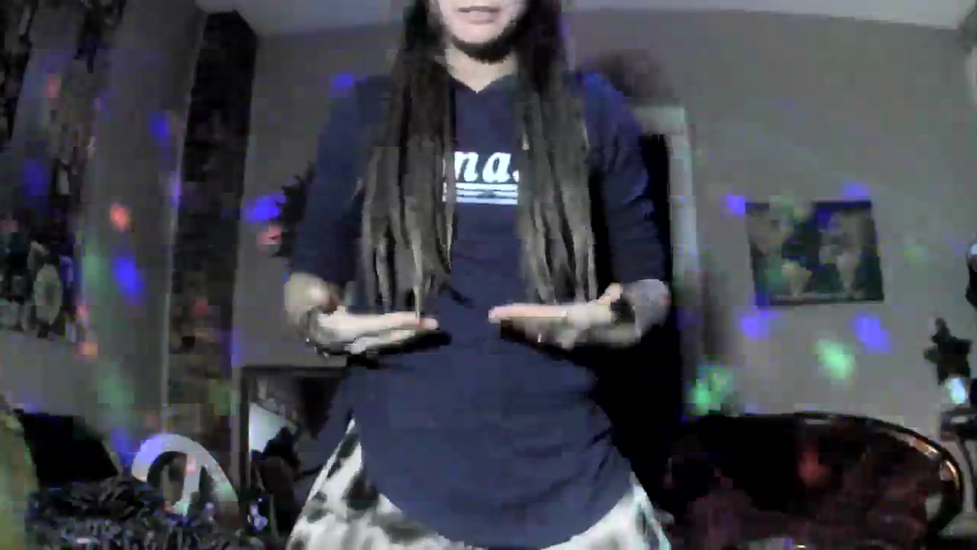 Gallery image thumbnail from MoonAmore's myfreecams stream on, 03/25/2024, 01:40 image 13 of 20