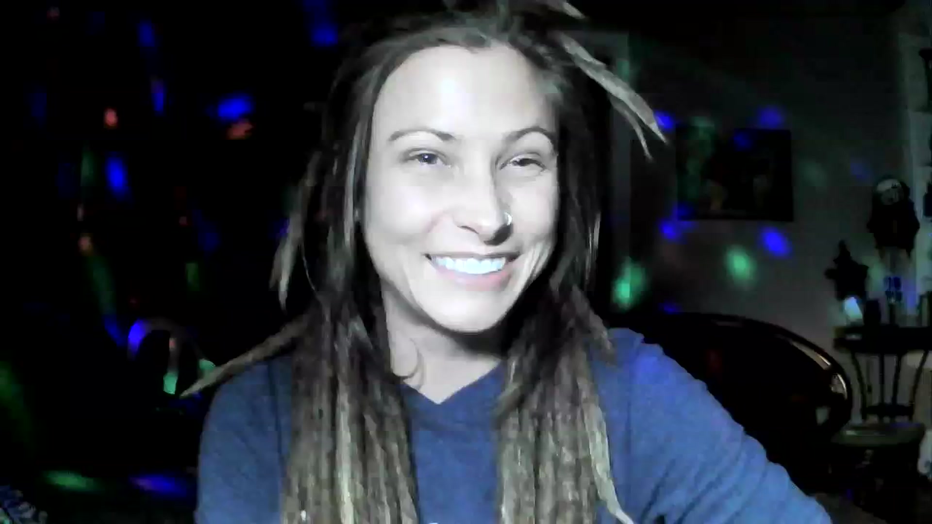 Gallery image thumbnail from MoonAmore's myfreecams stream on, 03/25/2024, 01:40 image 14 of 20