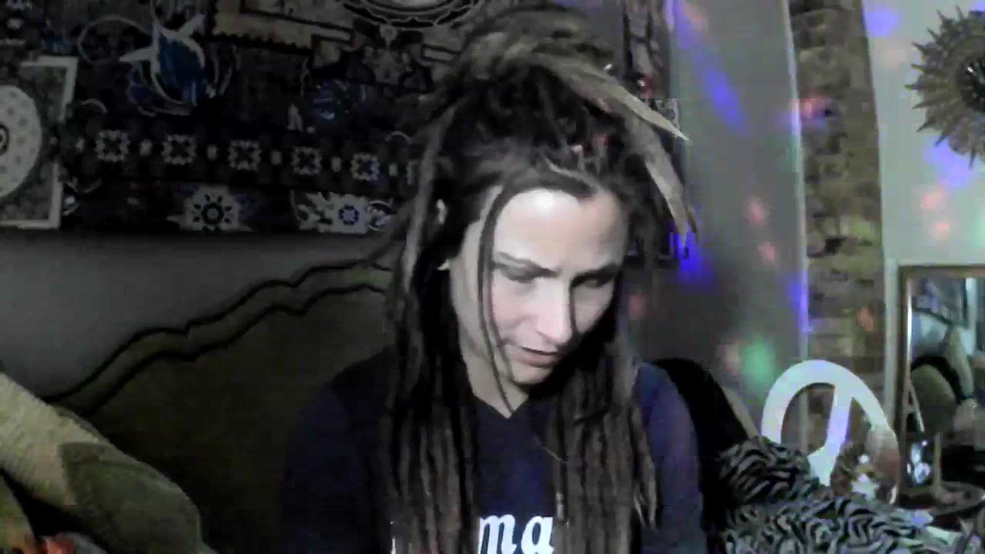 Gallery image thumbnail from MoonAmore's myfreecams stream on, 03/25/2024, 01:40 image 9 of 20