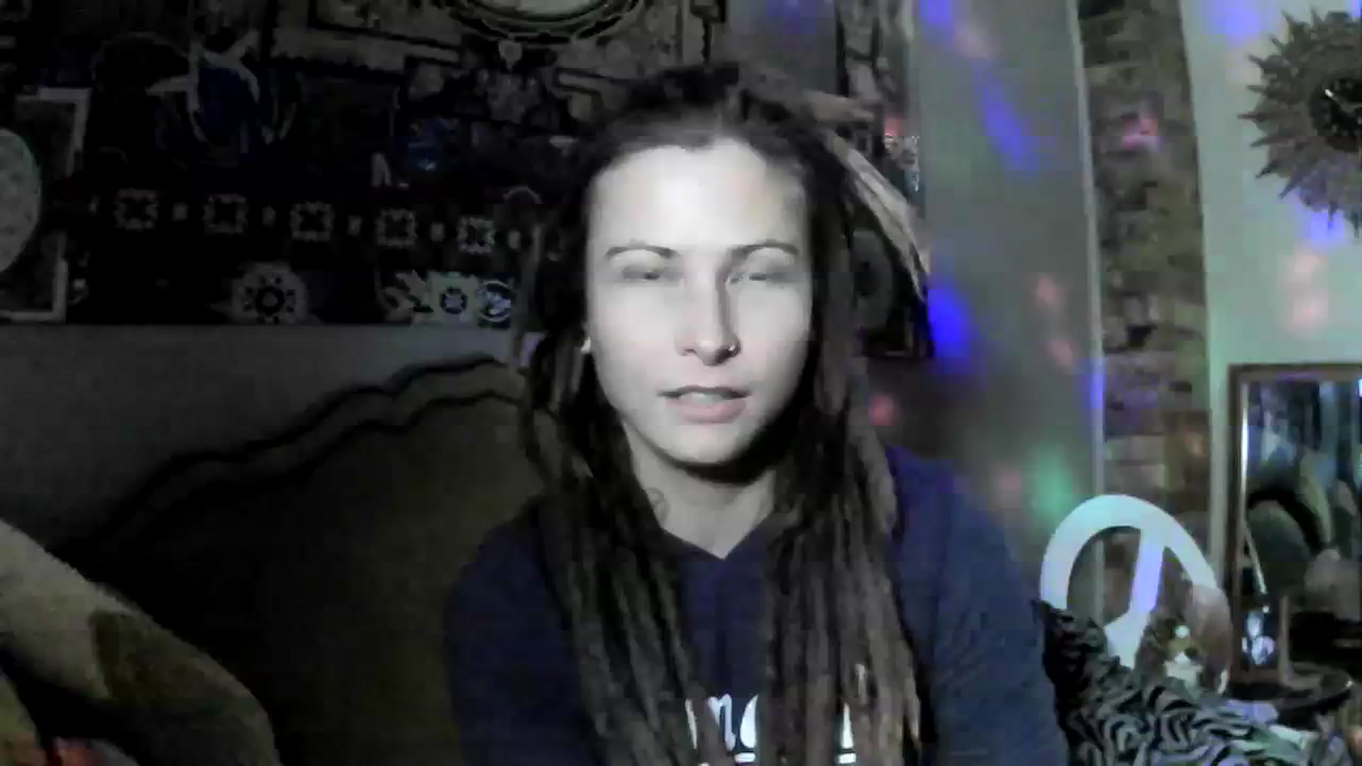 Gallery image thumbnail from MoonAmore's myfreecams stream on, 03/25/2024, 01:40 image 10 of 20