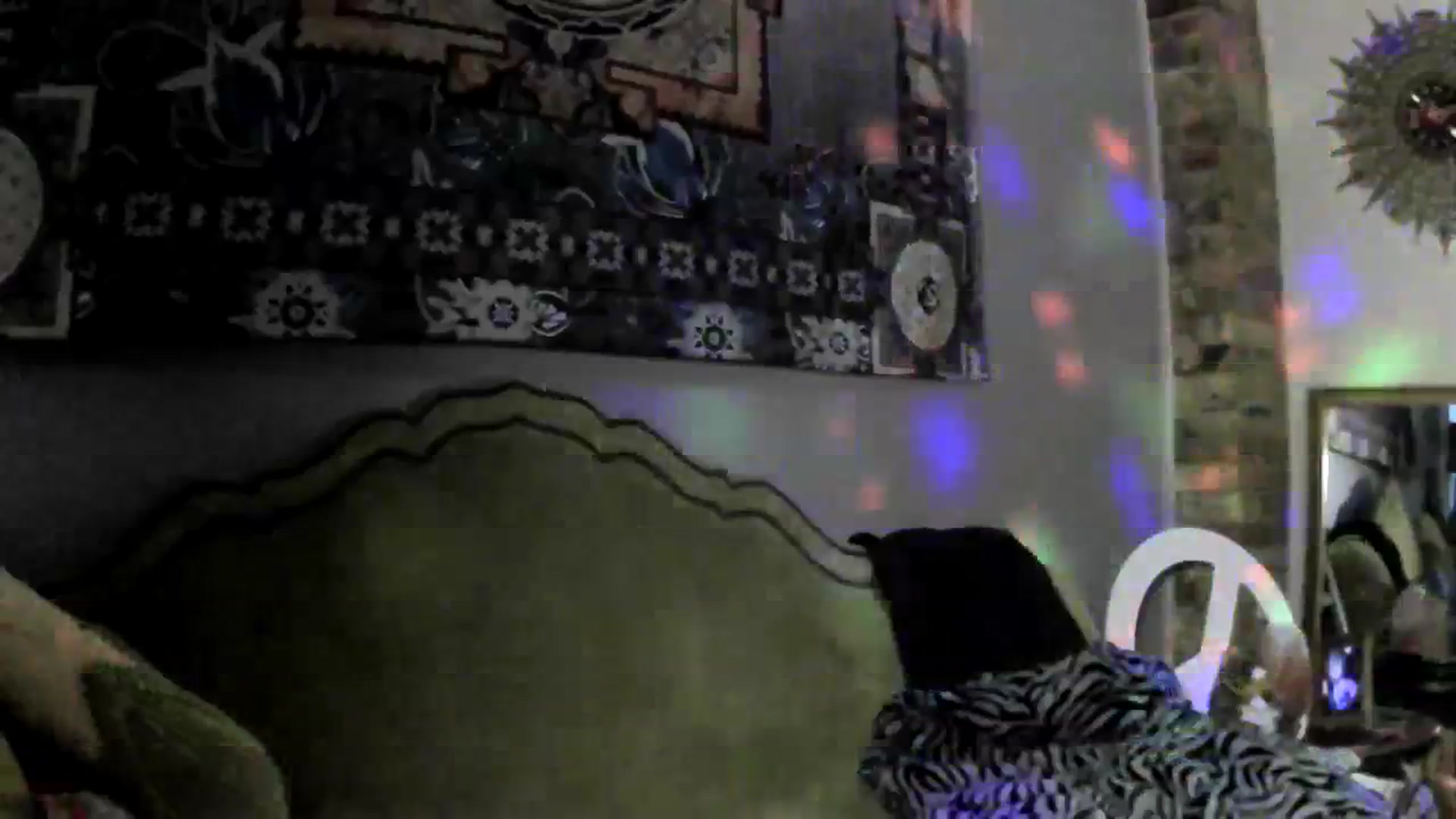Gallery image thumbnail from MoonAmore's myfreecams stream on, 03/25/2024, 01:40 image 11 of 20
