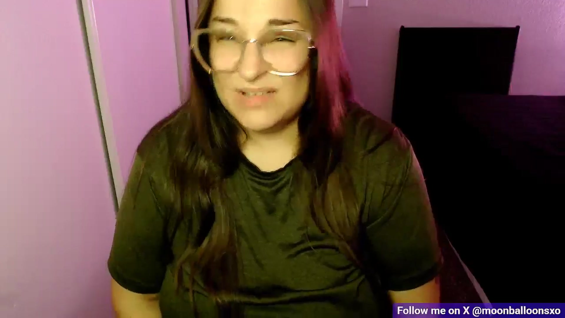 Gallery image thumbnail from MoonBalloons's myfreecams stream on, 11/10/2025, 06:13 image 11 of 20