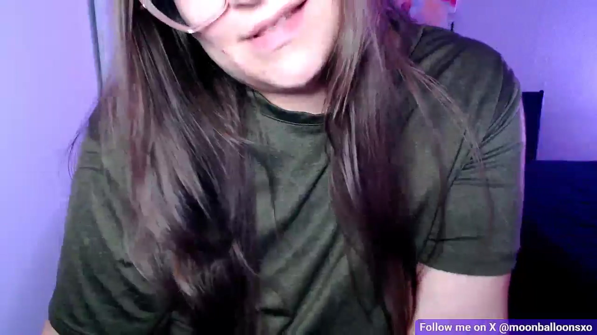 Gallery image thumbnail from MoonBalloons's myfreecams stream on, 11/10/2025, 06:13 image 14 of 20