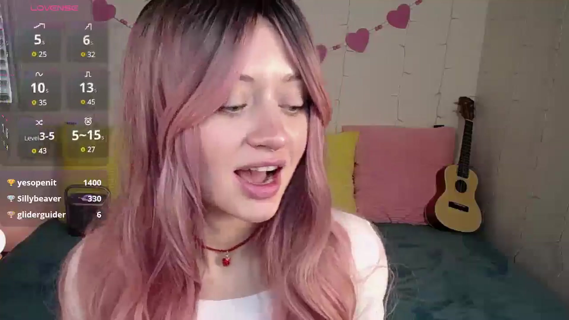 Gallery image thumbnail from MoonLush's myfreecams stream on, 03/22/2025, 22:46 image 6 of 20