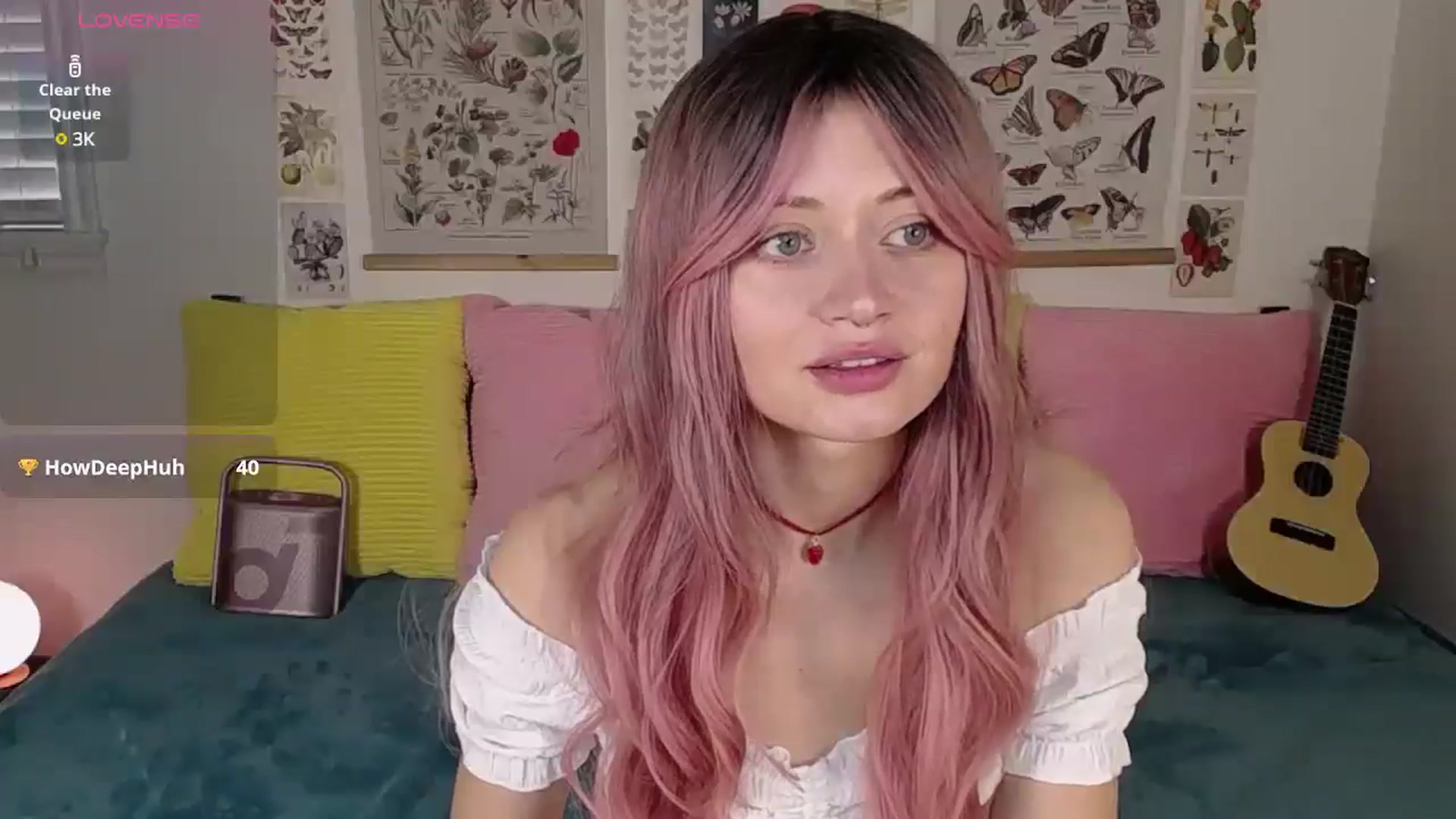 Gallery image thumbnail from MoonLush's myfreecams stream on, 04/10/2025, 22:31 image 16 of 20