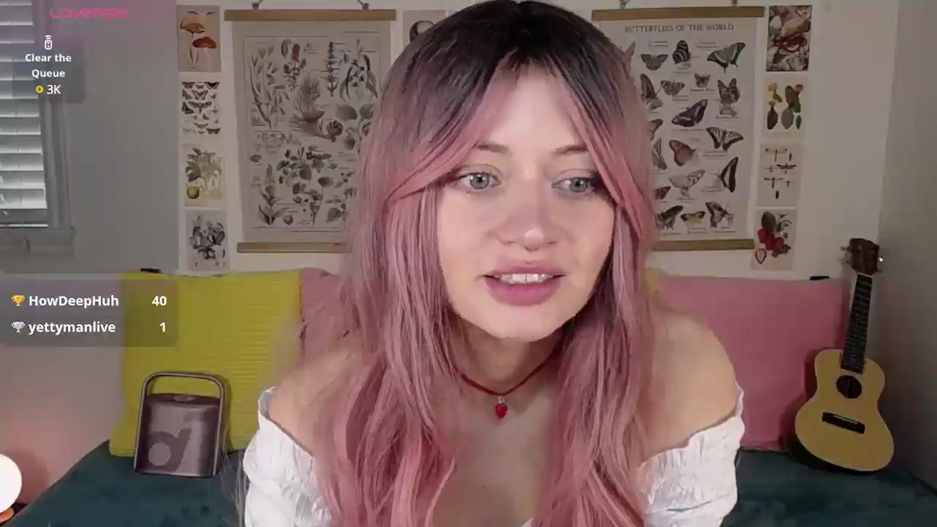 Gallery image thumbnail from MoonLush's myfreecams stream on, 04/10/2025, 22:31 image 19 of 20
