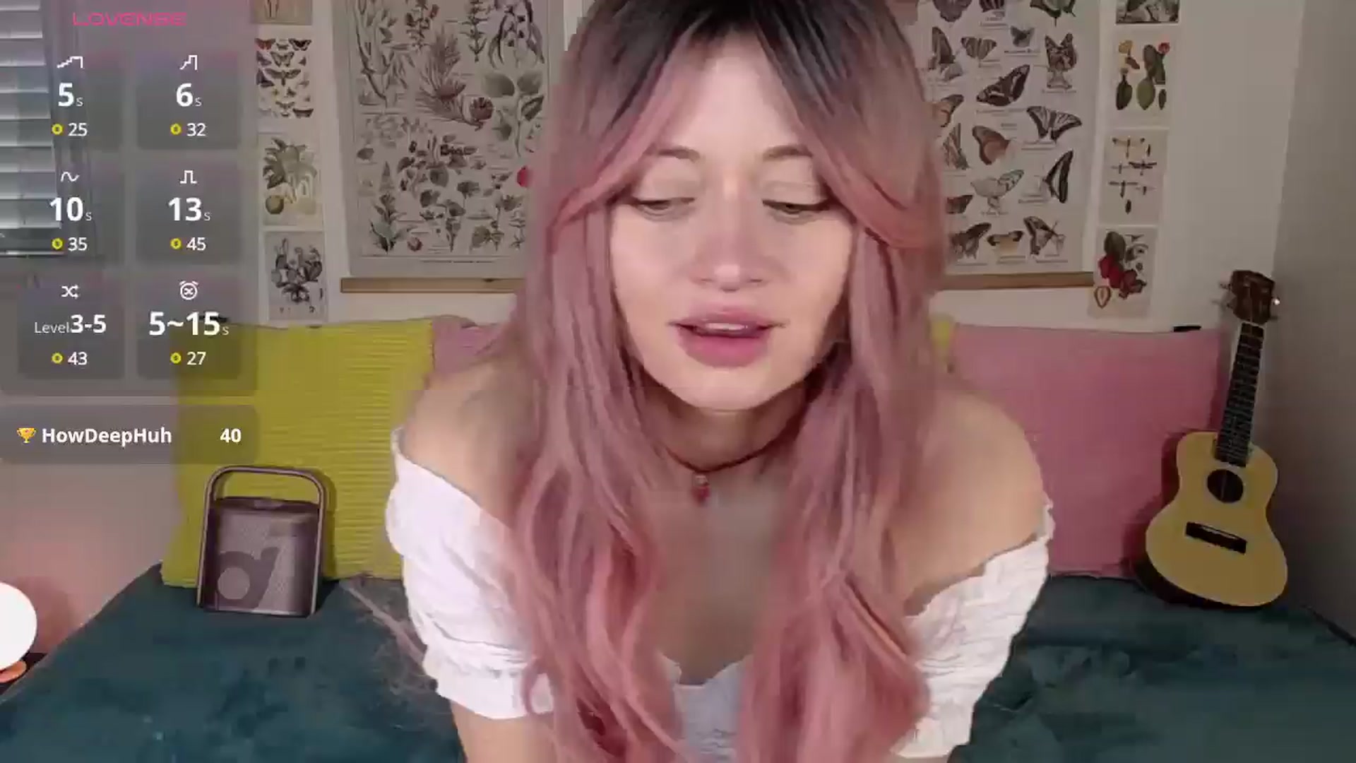 Gallery image thumbnail from MoonLush's myfreecams stream on, 04/10/2025, 22:31 image 10 of 20