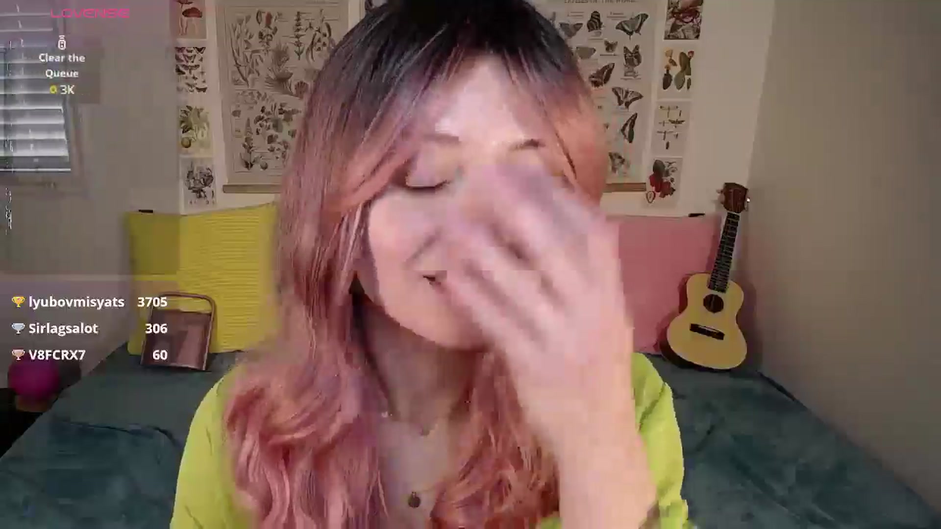 Gallery image thumbnail from MoonLush's myfreecams stream on, 04/13/2025, 20:36 image 20 of 20