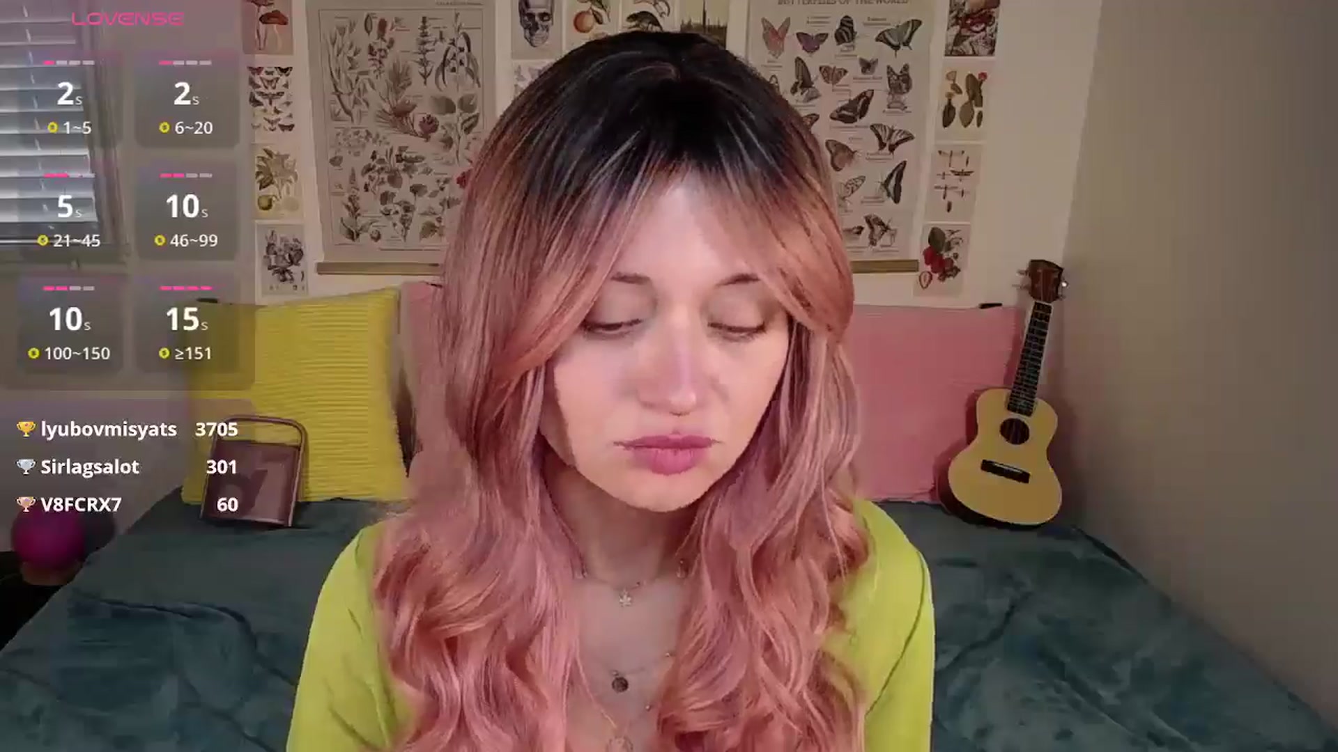 Gallery image thumbnail from MoonLush's myfreecams stream on, 04/13/2025, 20:36 image 19 of 20