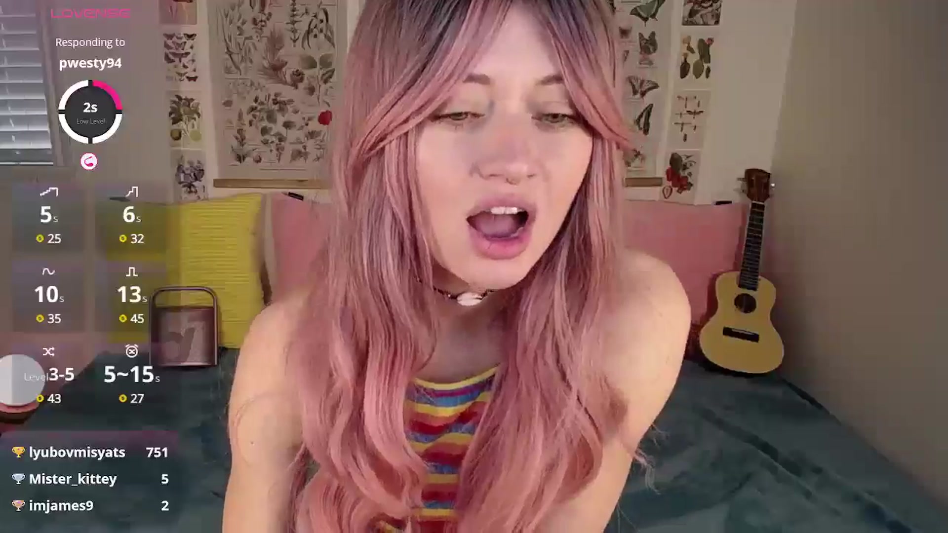 Gallery image thumbnail from MoonLush's myfreecams stream on, 04/19/2025, 21:11 image 4 of 20