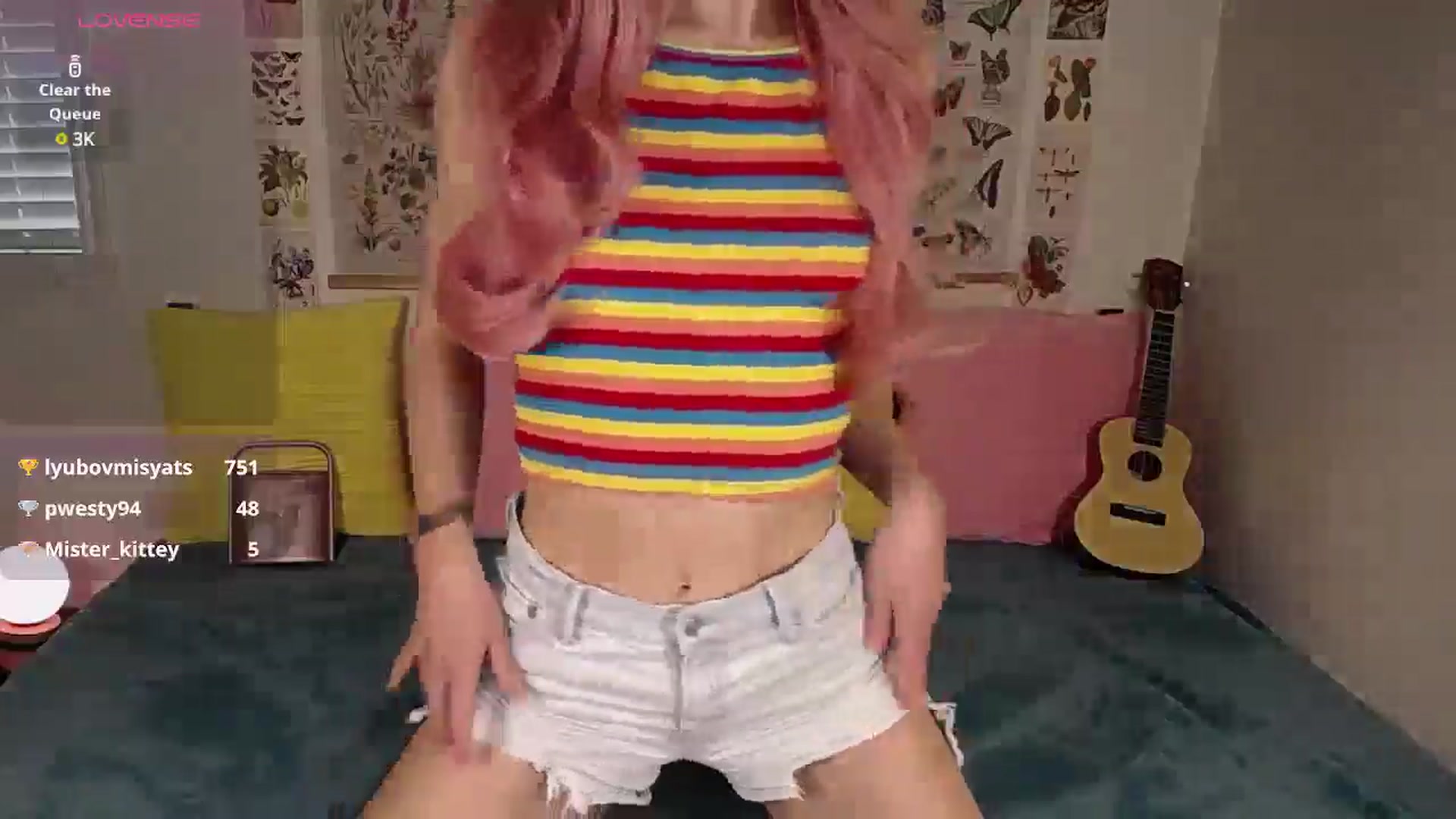 Gallery image thumbnail from MoonLush's myfreecams stream on, 04/19/2025, 21:11 image 6 of 20