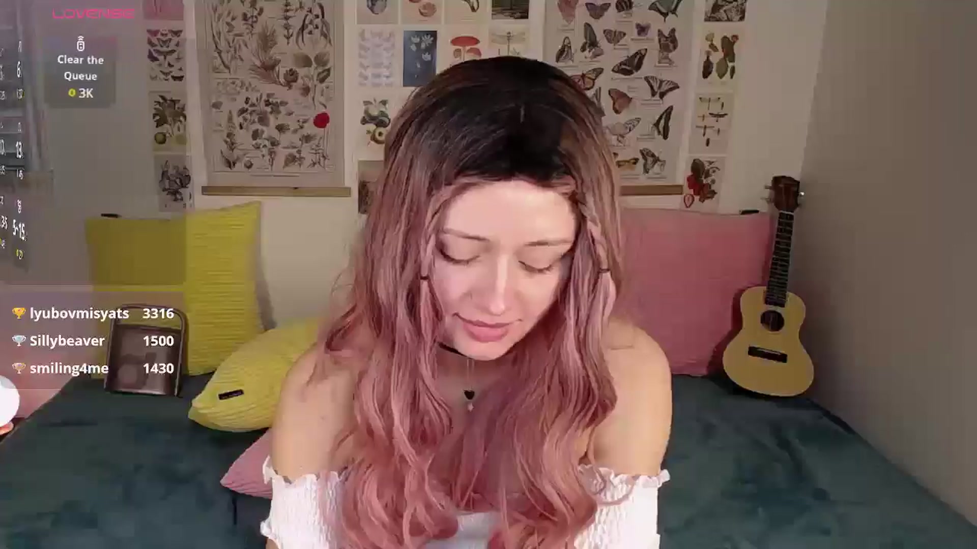 Gallery image thumbnail from MoonLush's myfreecams stream on, 04/25/2025, 22:14 image 14 of 20