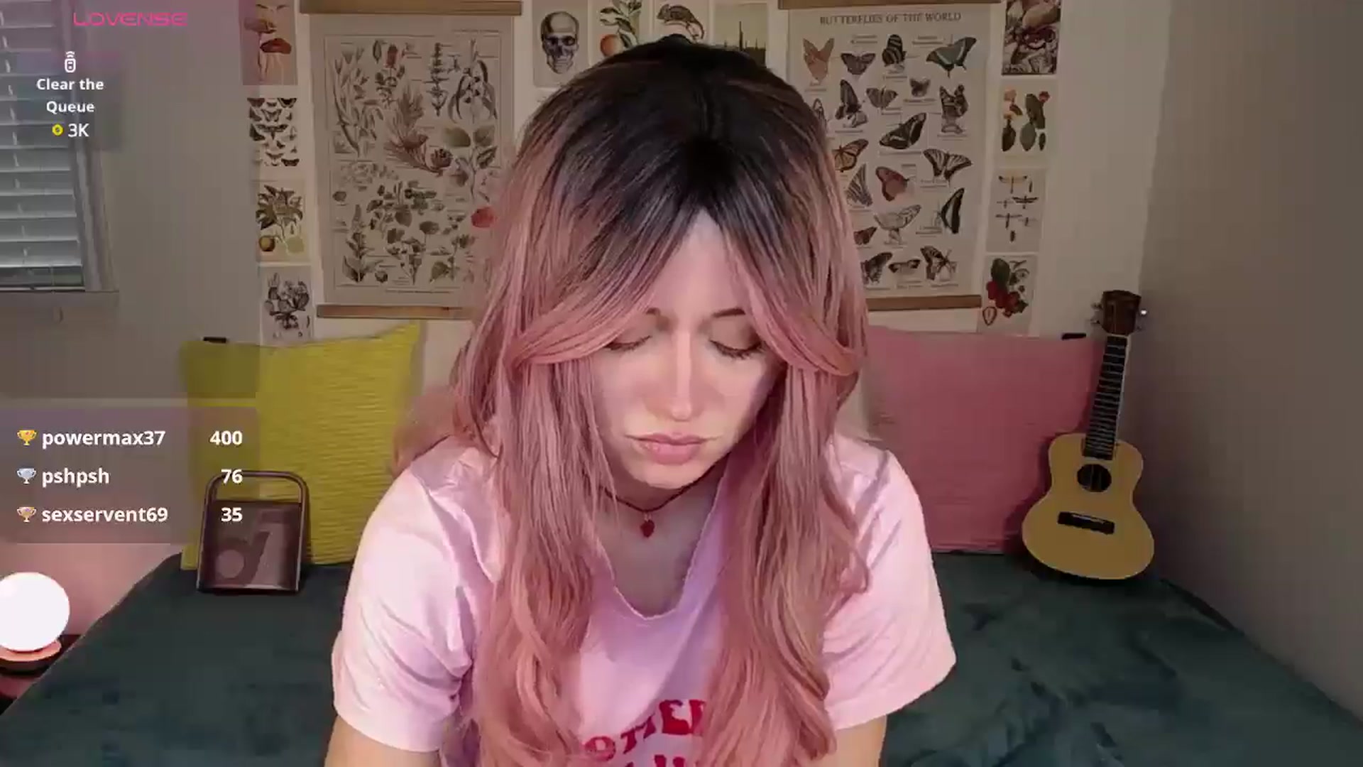 Gallery image thumbnail from MoonLush's myfreecams stream on, 04/30/2025, 22:40 image 19 of 20