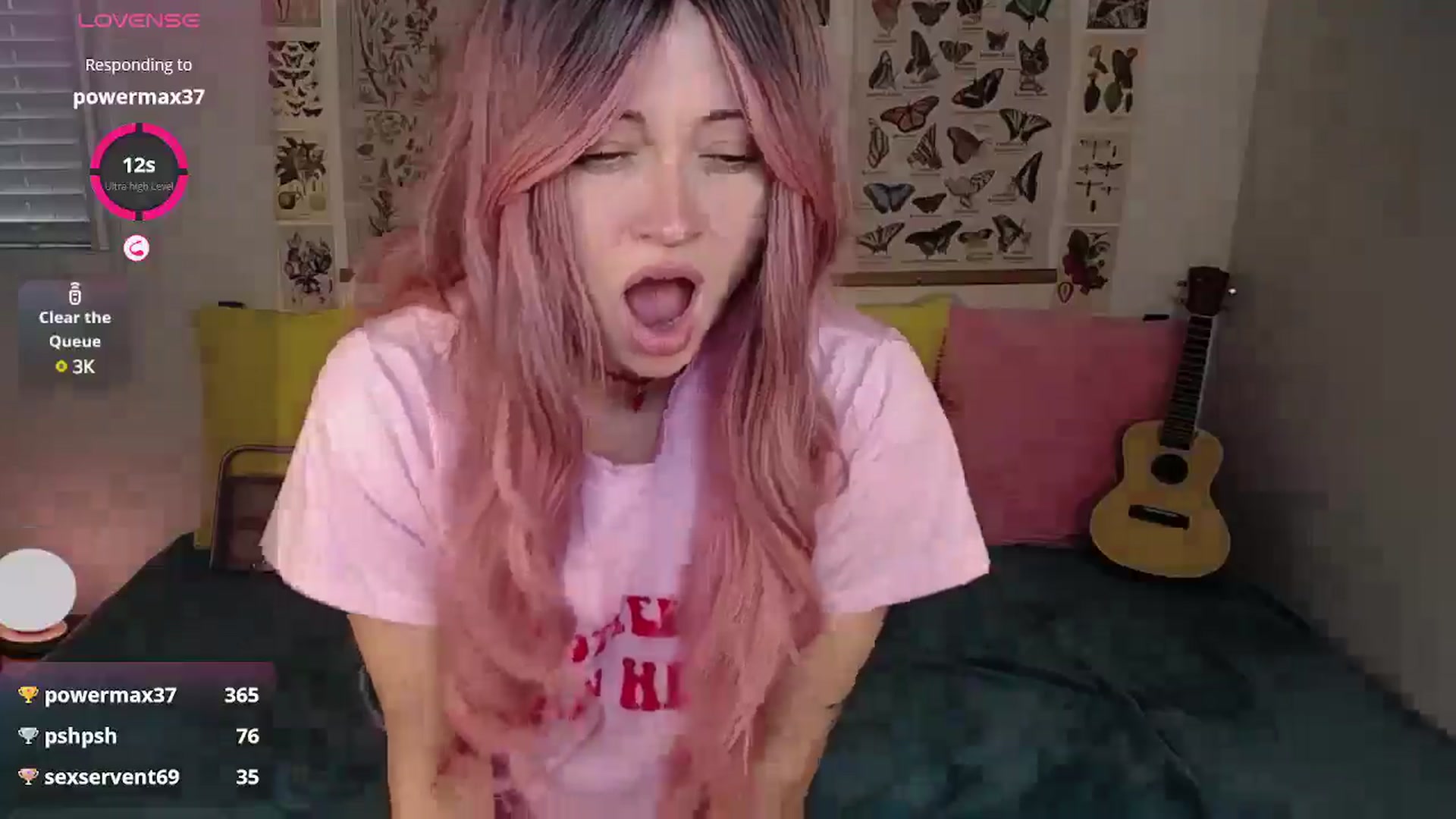 Gallery image thumbnail from MoonLush's myfreecams stream on, 04/30/2025, 22:40 image 15 of 20