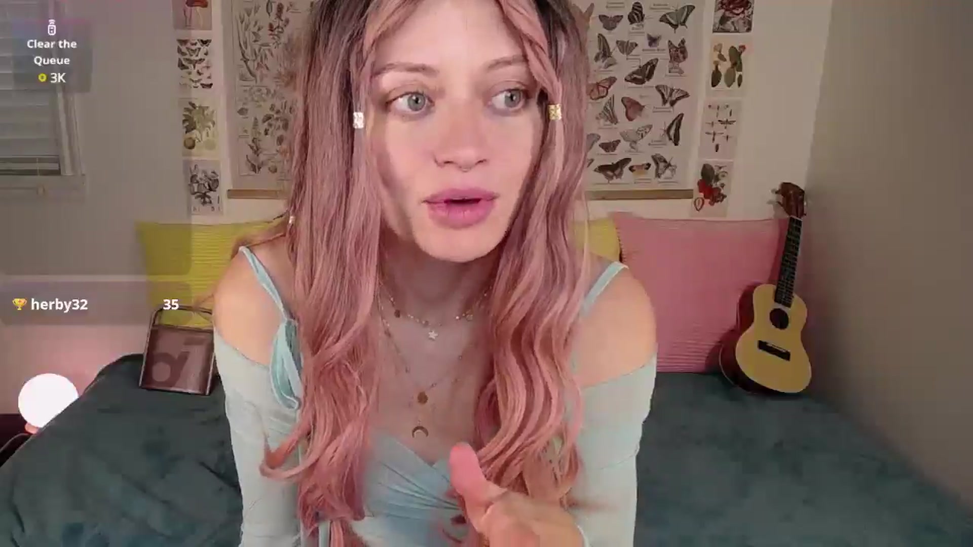 Gallery image thumbnail from MoonLush's myfreecams stream on, 06/13/2025, 20:55 image 2 of 20
