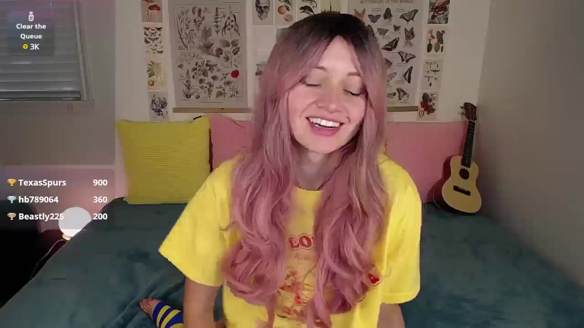 Gallery image thumbnail from MoonLush's myfreecams stream on, 06/19/2025, 23:41 image 18 of 20