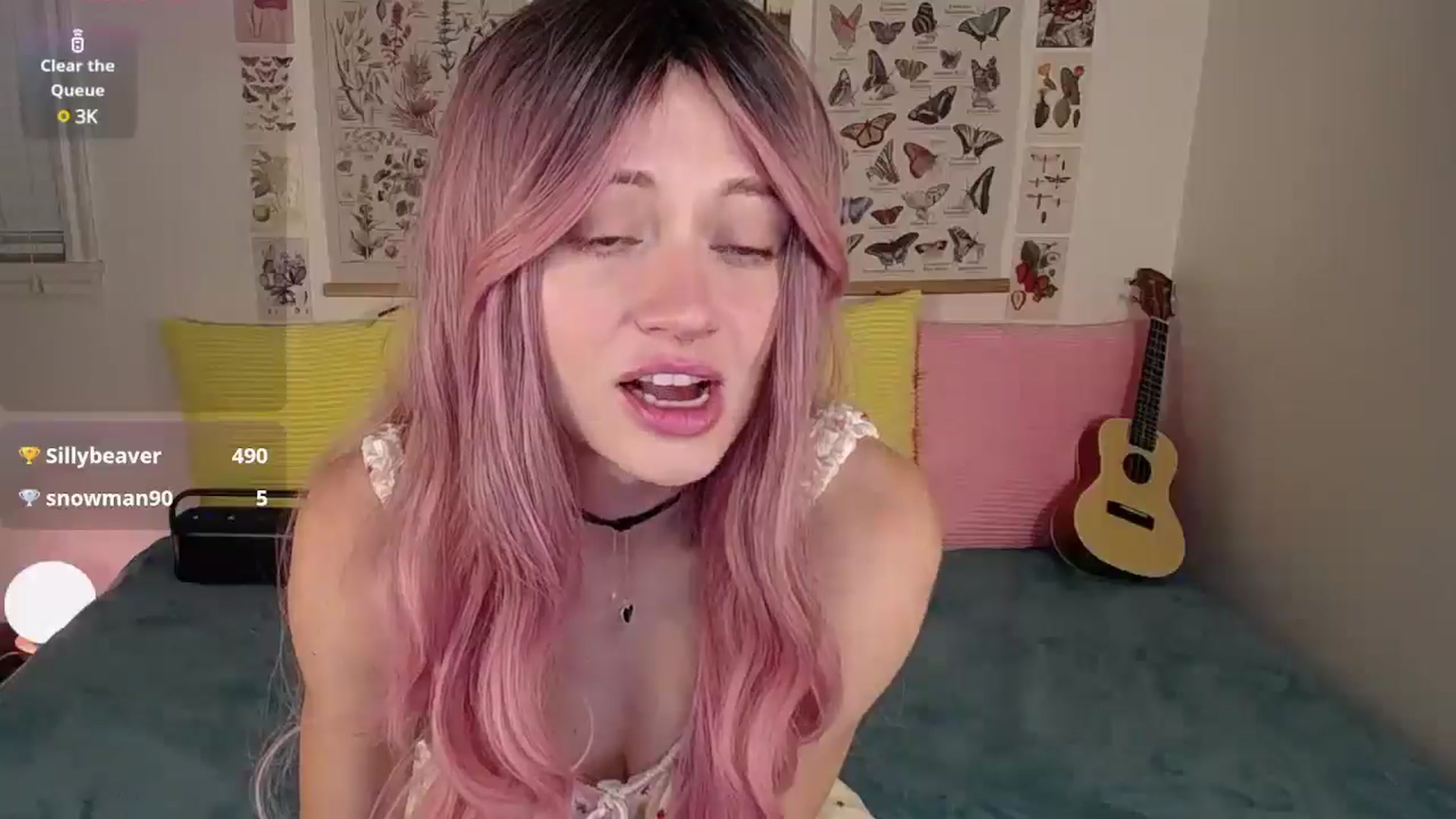Gallery image thumbnail from MoonLush's myfreecams stream on, 06/20/2025, 22:14 image 6 of 20