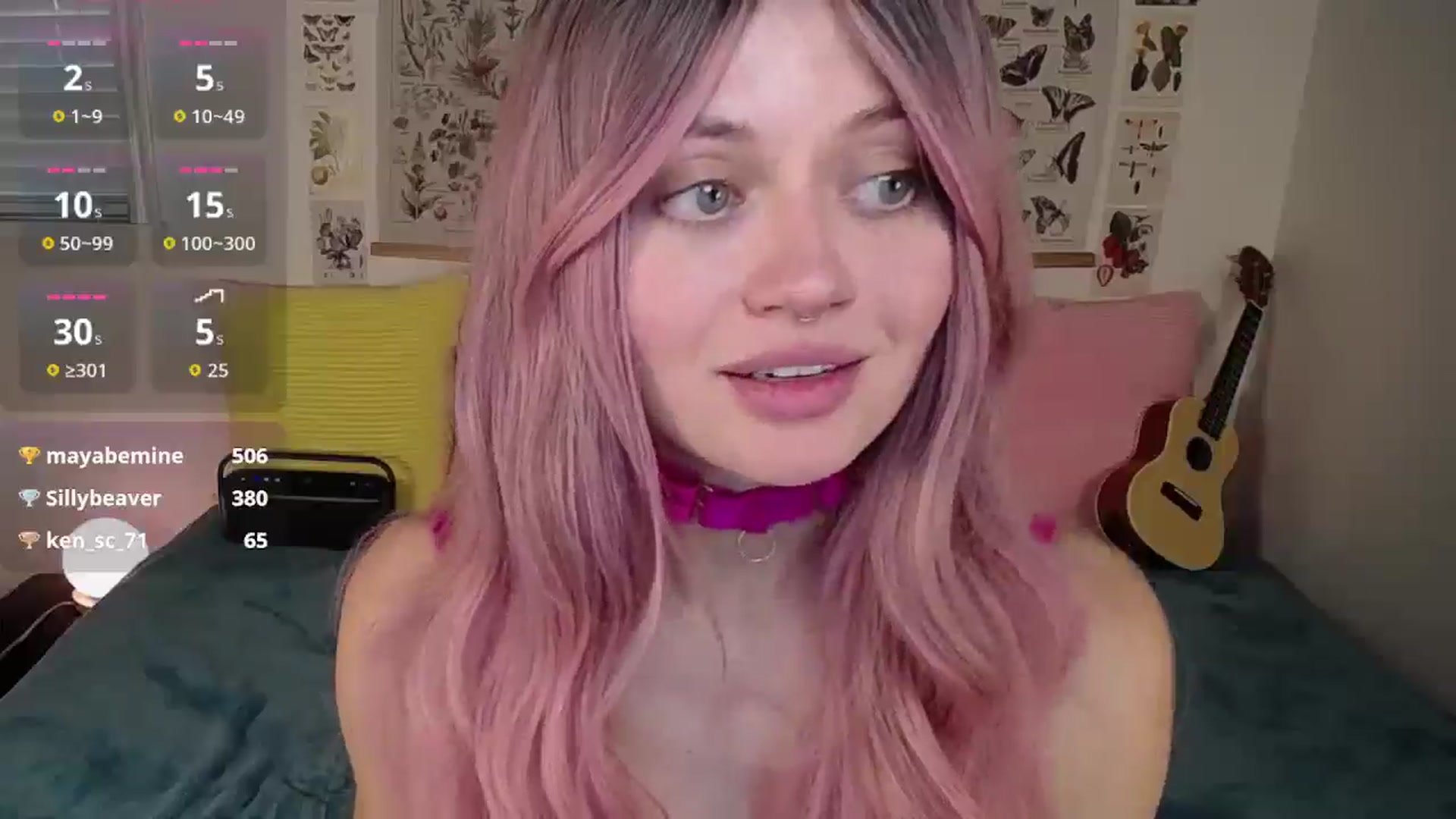Gallery image thumbnail from MoonLush's myfreecams stream on, 09/12/2025, 21:29 image 19 of 20